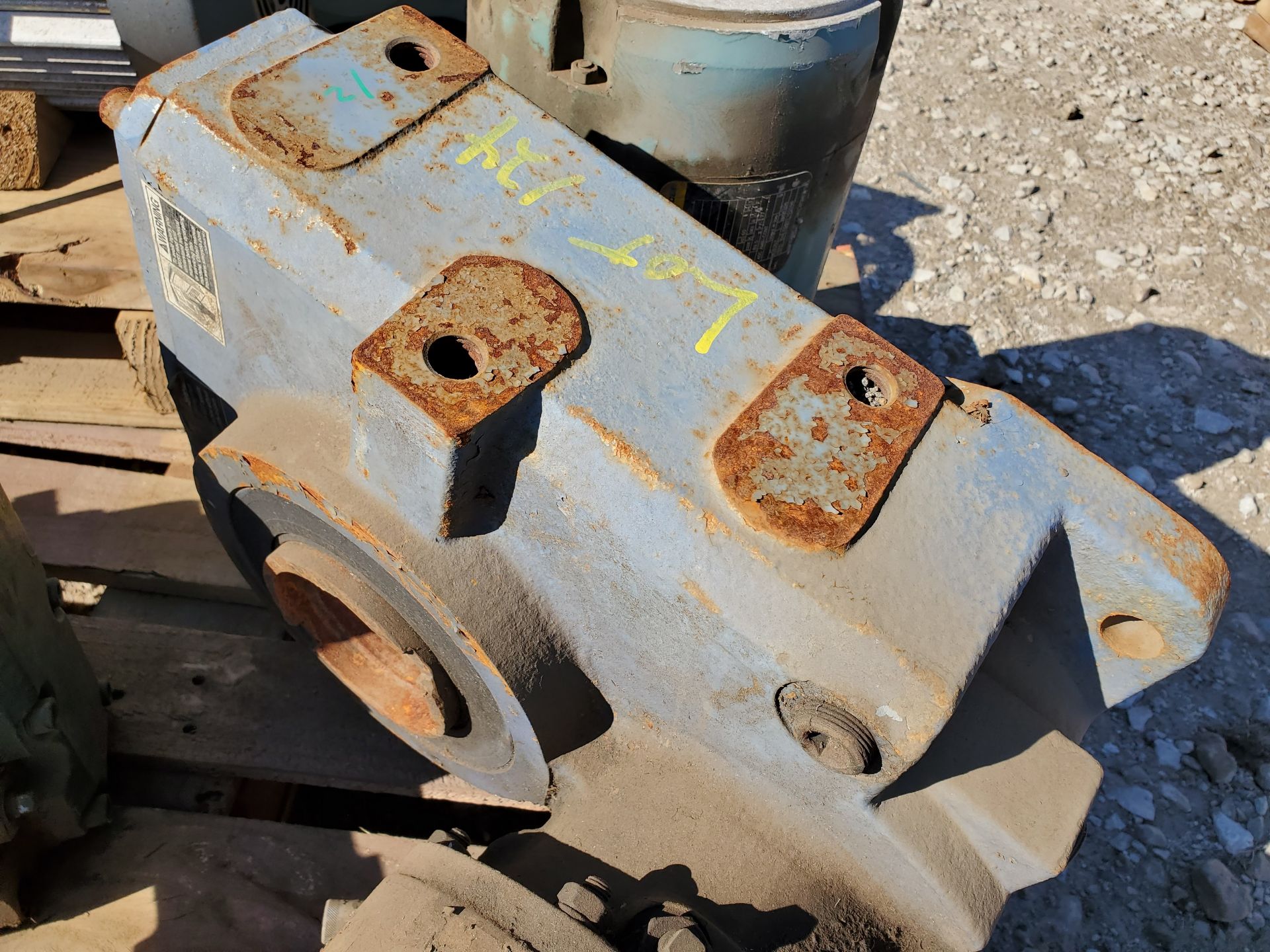 (2) PALLETS OF ASSORTED GEAR BOXES, REDUCERS AND MOTORS - Image 10 of 14