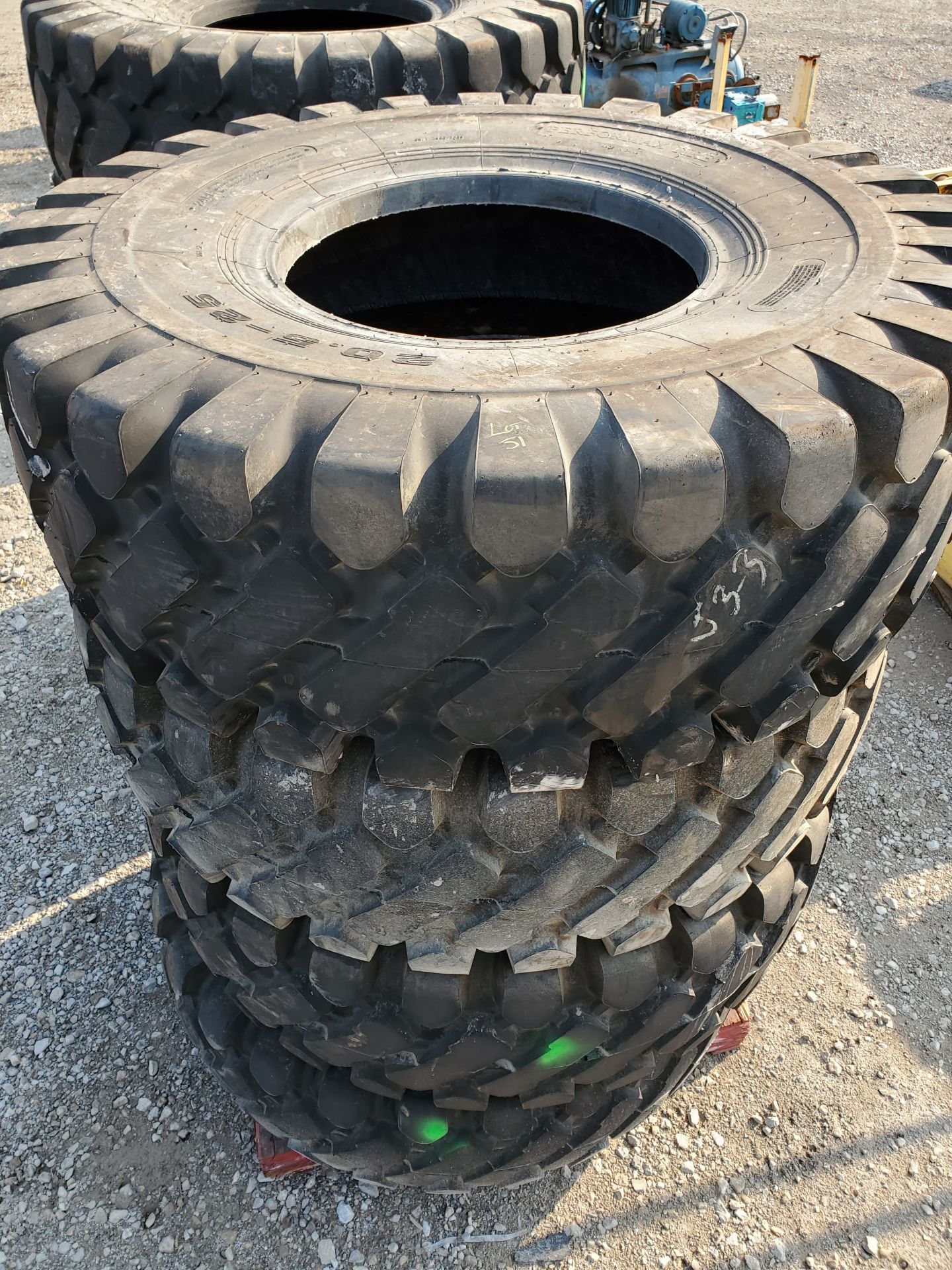 (4) (NEW) PERFORMAX 20.5-25 FRONT END LOADER TIRES (NEVER USED) - Image 3 of 6