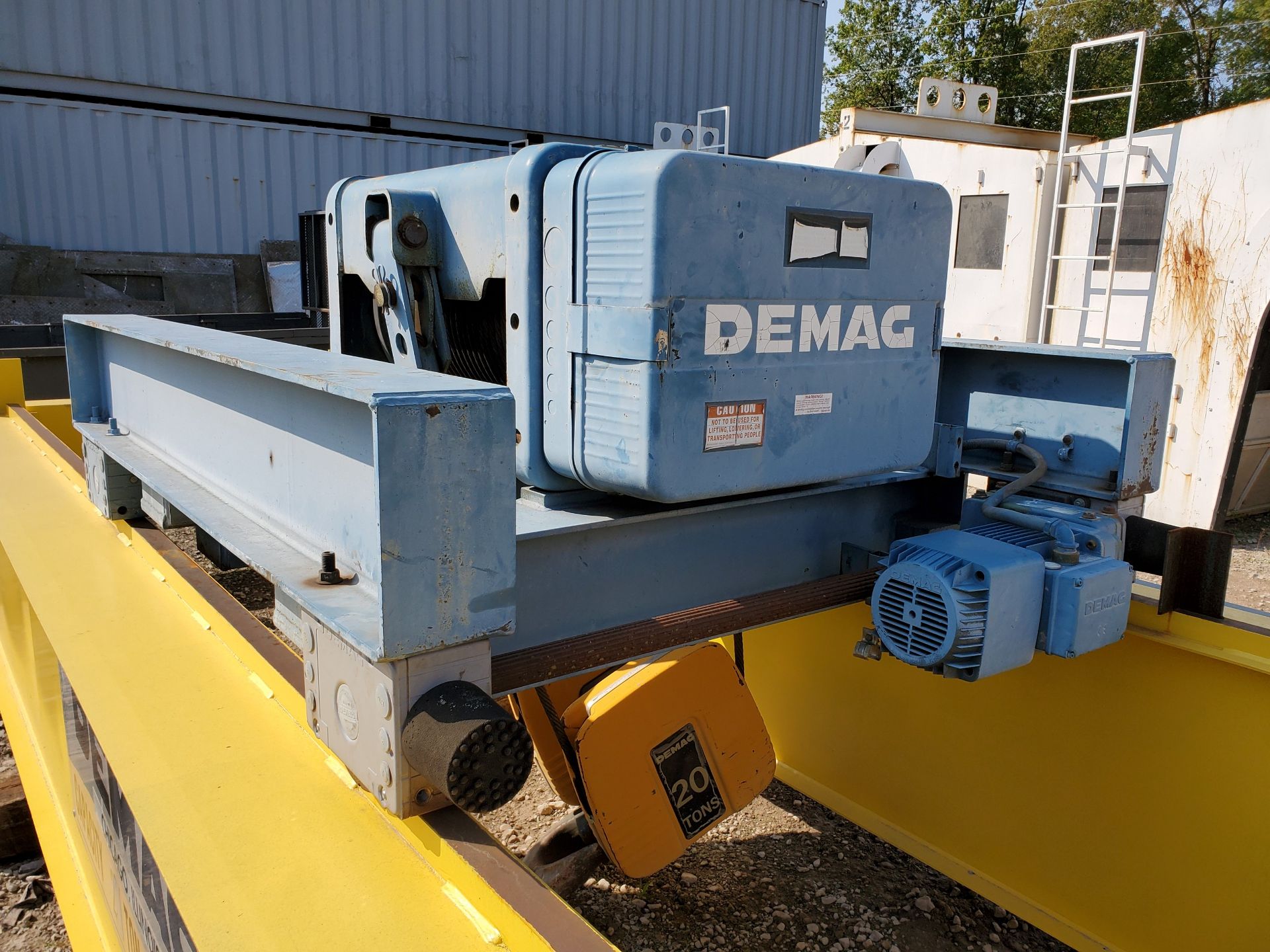 20-TON DEMAG DOUBLE GIRDER OVERHEAD BRIDGE CRANE, 24' SPAN, DEMAG 20-TON ELECTRIC CABLE HOIST WITH - Image 4 of 8