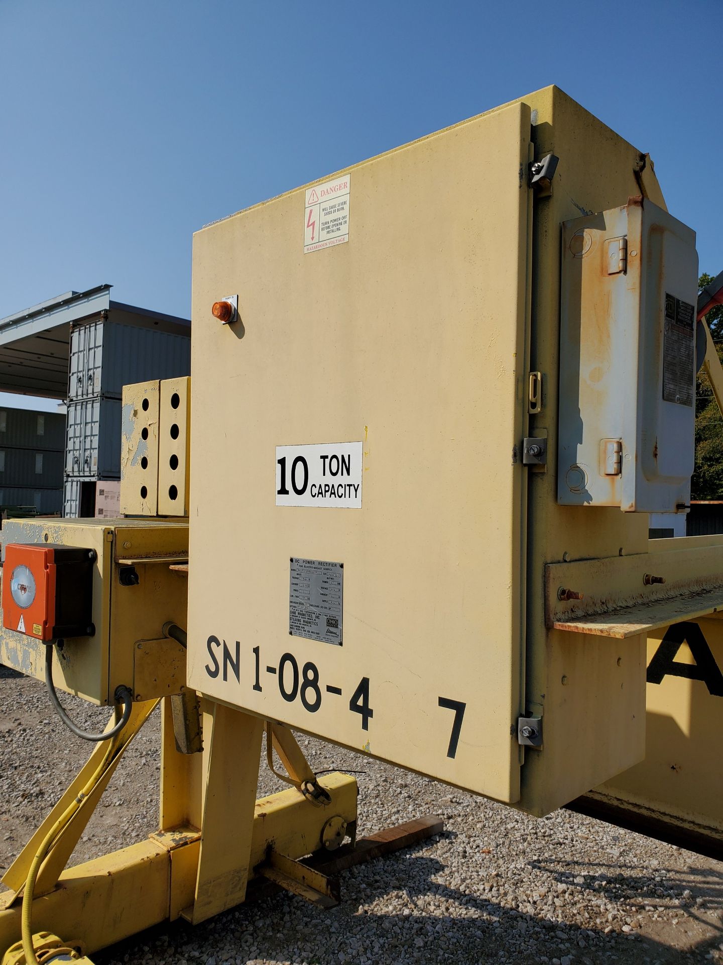 10-TON BRIDGE CRANE, 22' BEAM, TON ELECTRIC CABLE HOIST WITH PENDANT CONTROLS AND HOOK - Image 3 of 13