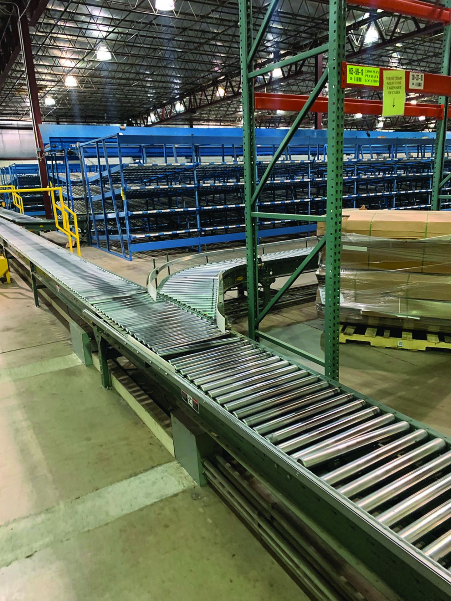 HYTROL POWER ROLLING CONVEYOR, VARIOUS WIDTH 36''-14'', WITH LASER SENSORS AND MULTIDIRECTIONAL - Image 5 of 13