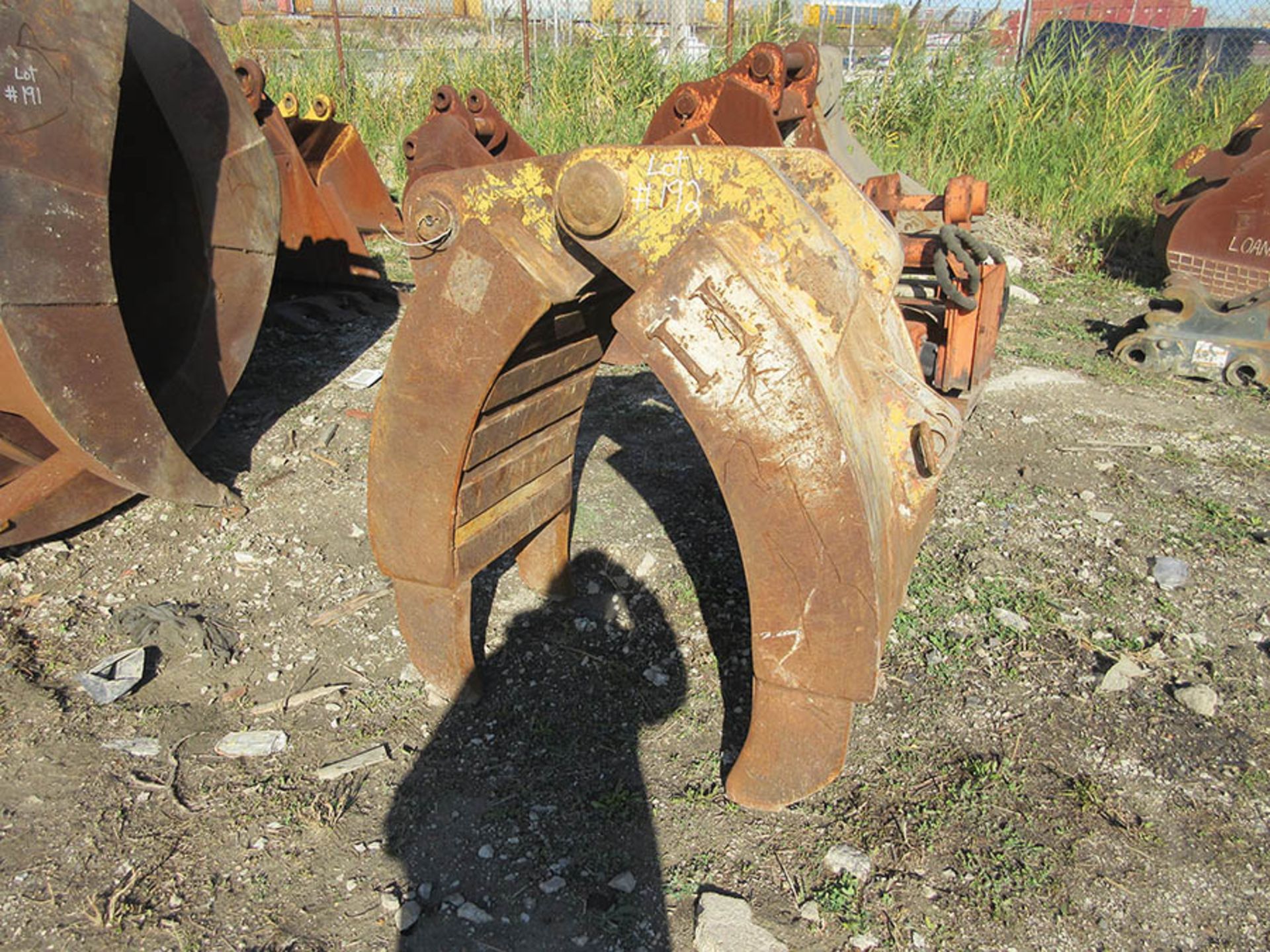 EXCAVATOR GRAPPLE BUCKET, 37'' W.