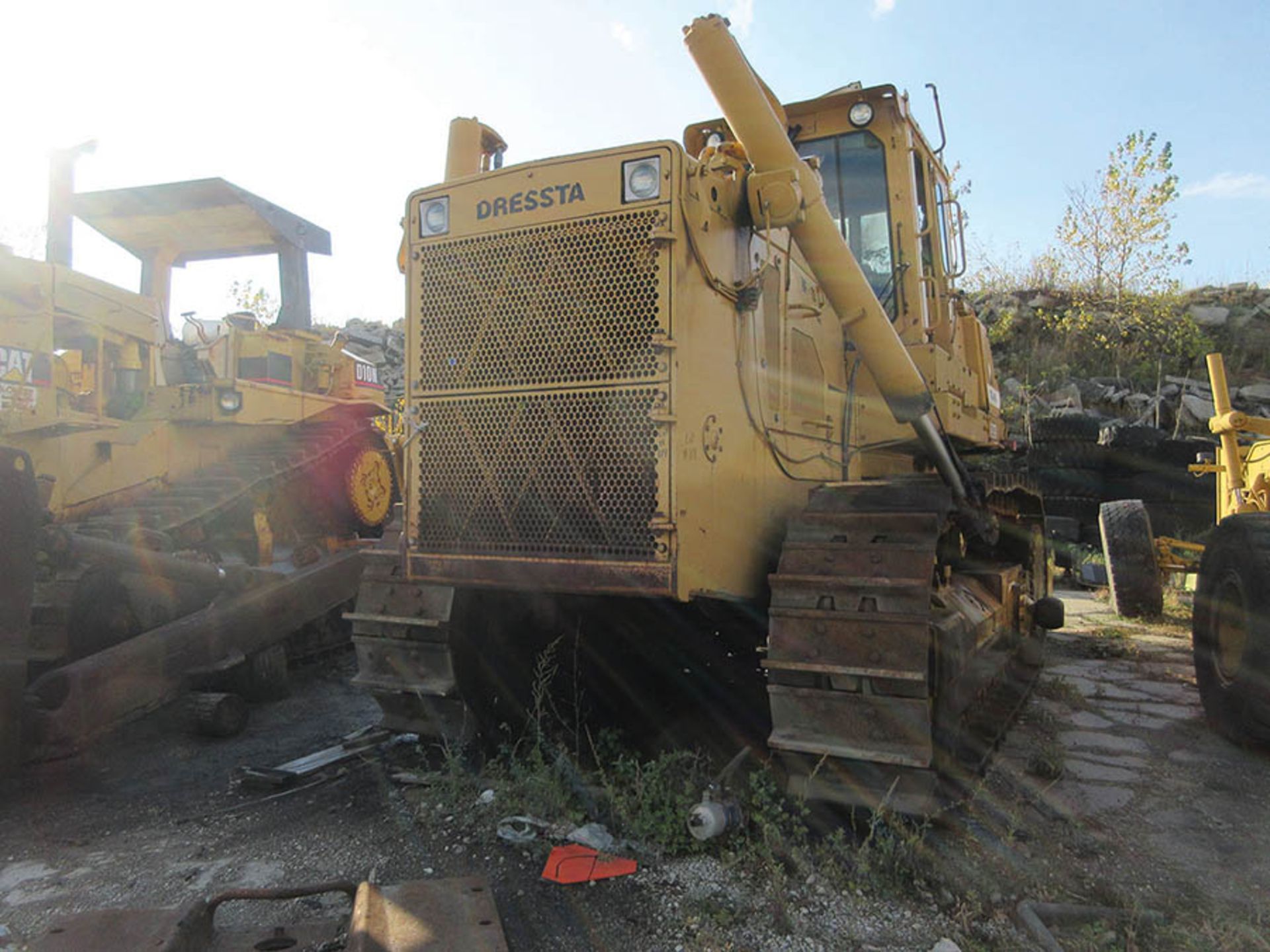 DRESSTA TD40 DOZER, INTERNATIONAL-HOUGH DRESSER INDUSTRIES INC., S/N 73203, 19,280 HRS., ENCLOSED - Image 3 of 28