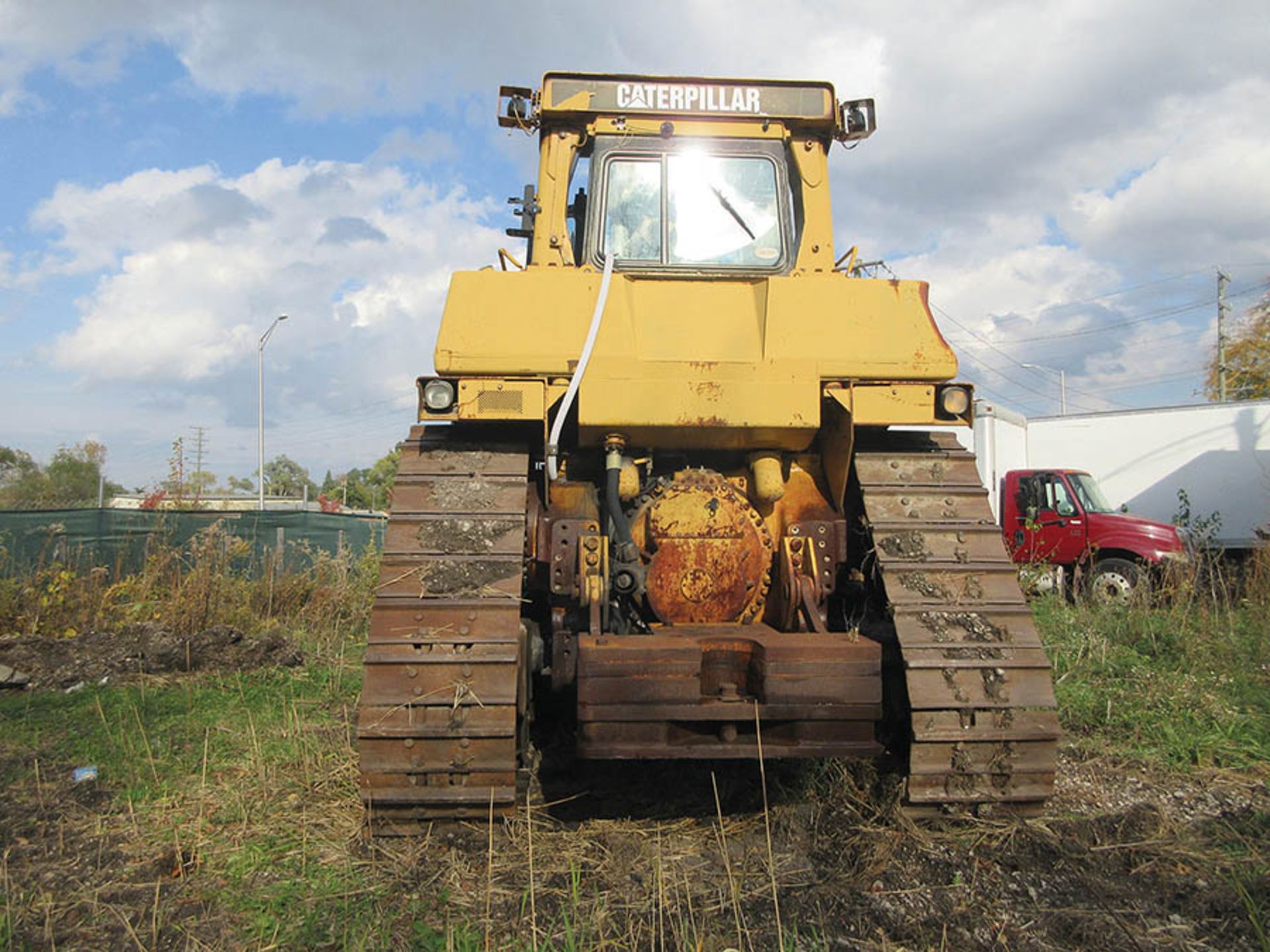 CATERPILLAR D10R DOZER, S/N 3KR01623, ENGINE: 3412, S/N 80M04188, TRANS: S/N ILY02037, 28'' - Image 6 of 35