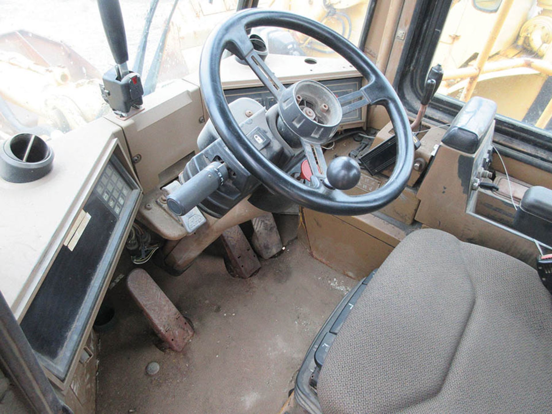 CATERPILLAR 980F SERIES II WHEEL LOADER, 29.5 - 25 TIRES, 132'' W. BUCKET, PIN# 8JN00784, 3406 - Image 18 of 19