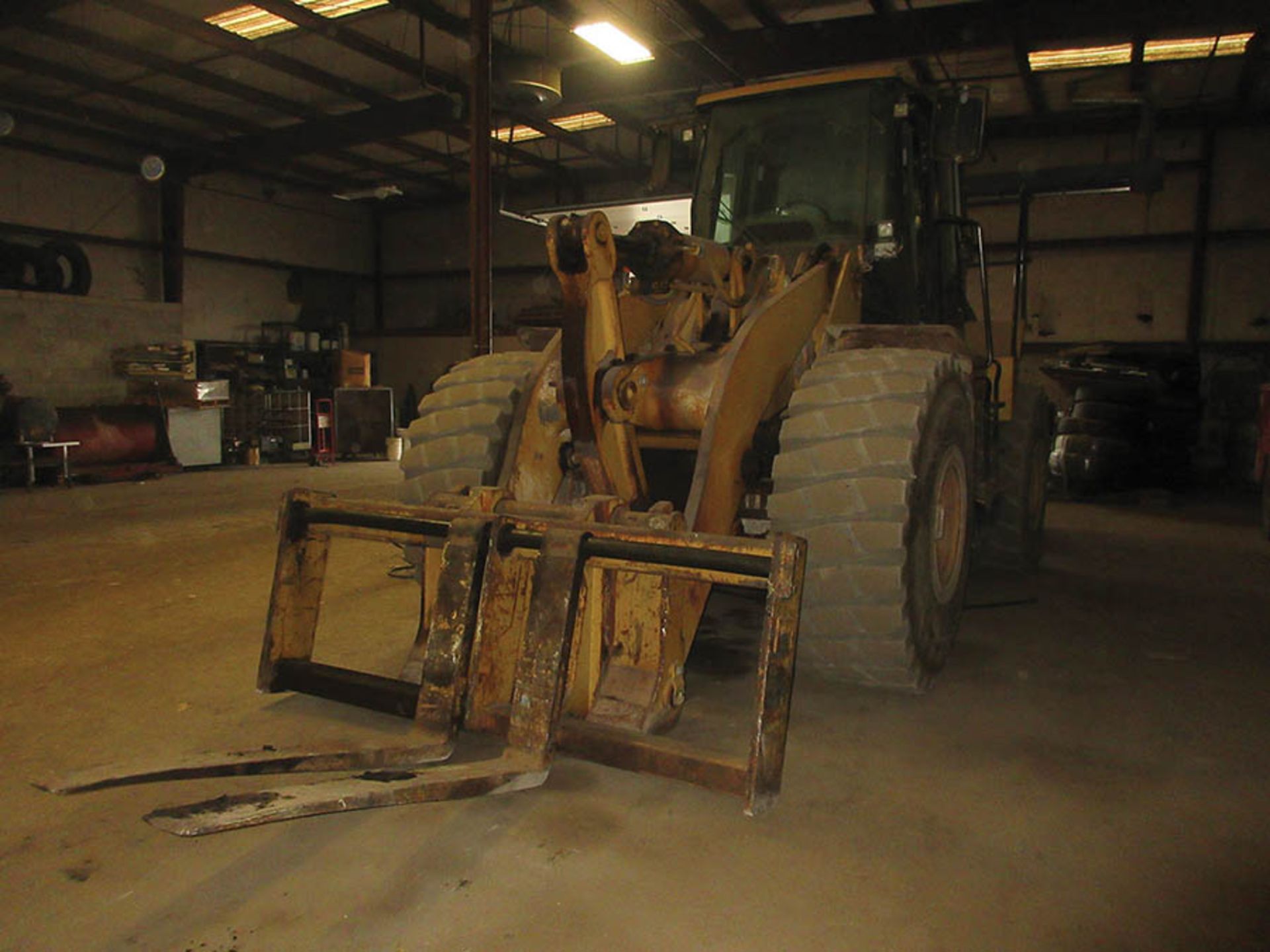 CATERPILLAR 966G SERIES II WHEEL LOADER, 26.5-25 TIRES, PIN# CAT0966GTANZ01240, 21,650 HRS., 60'' - Image 2 of 21