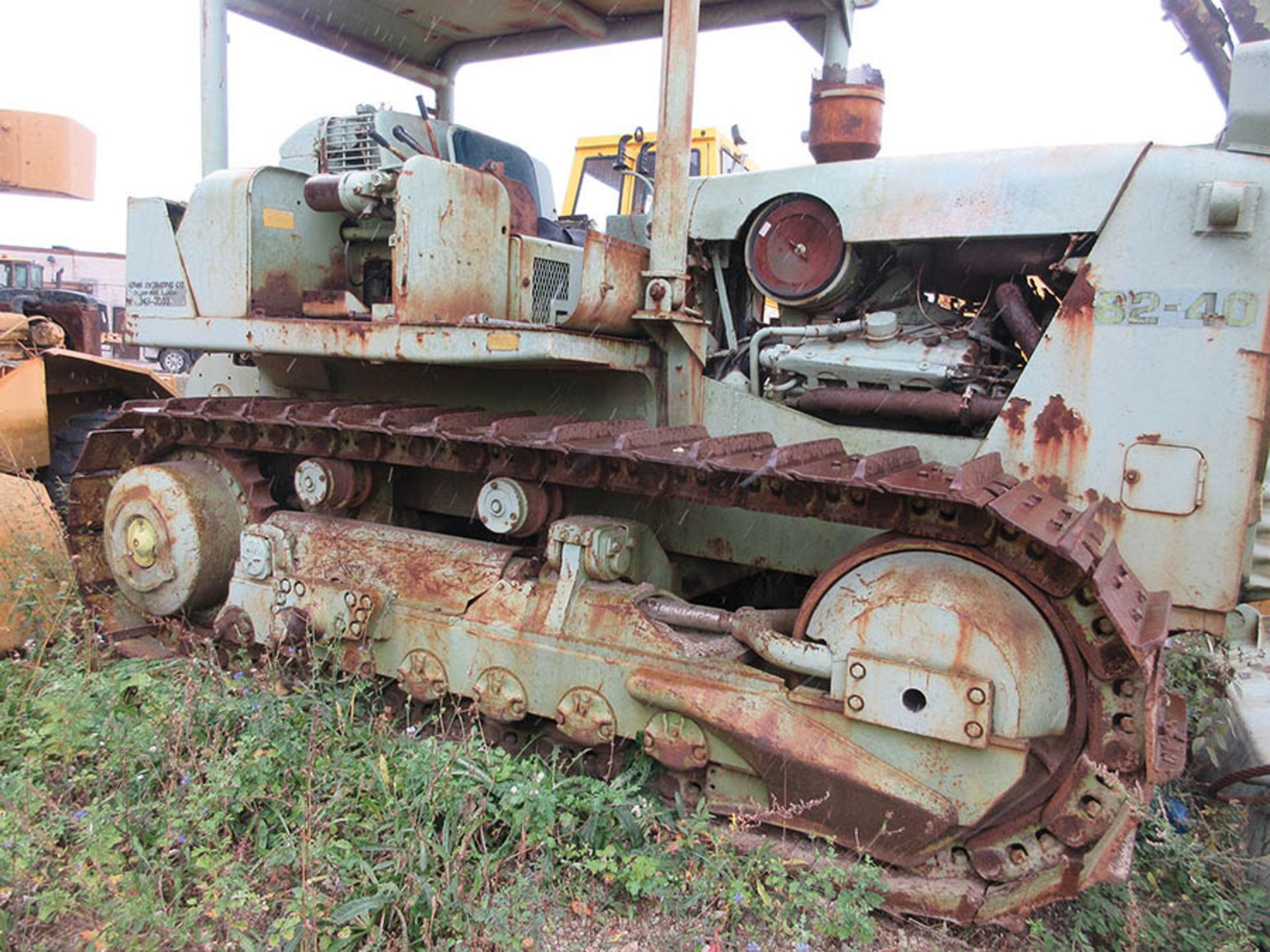 TEREX 82-40 DA T DOZER, V-8 DETROIT DIESEL, 24'' W. TRACK, S/N 56490, 140'' W. BLADE, GW DUAL - Image 4 of 13