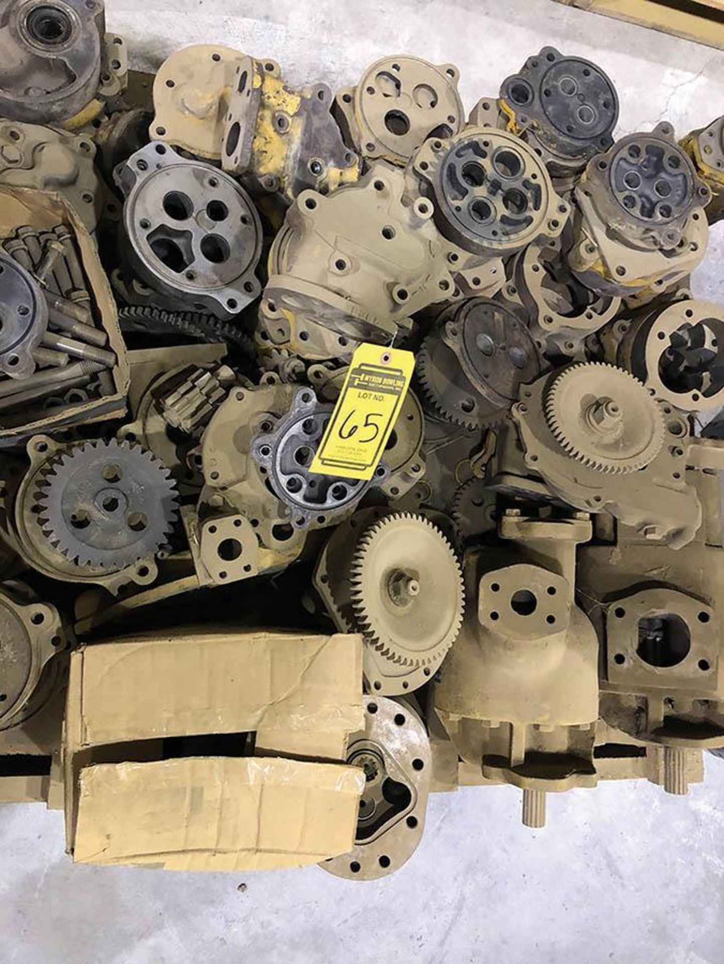 CATERPILLAR GEAR PUMP PARTS