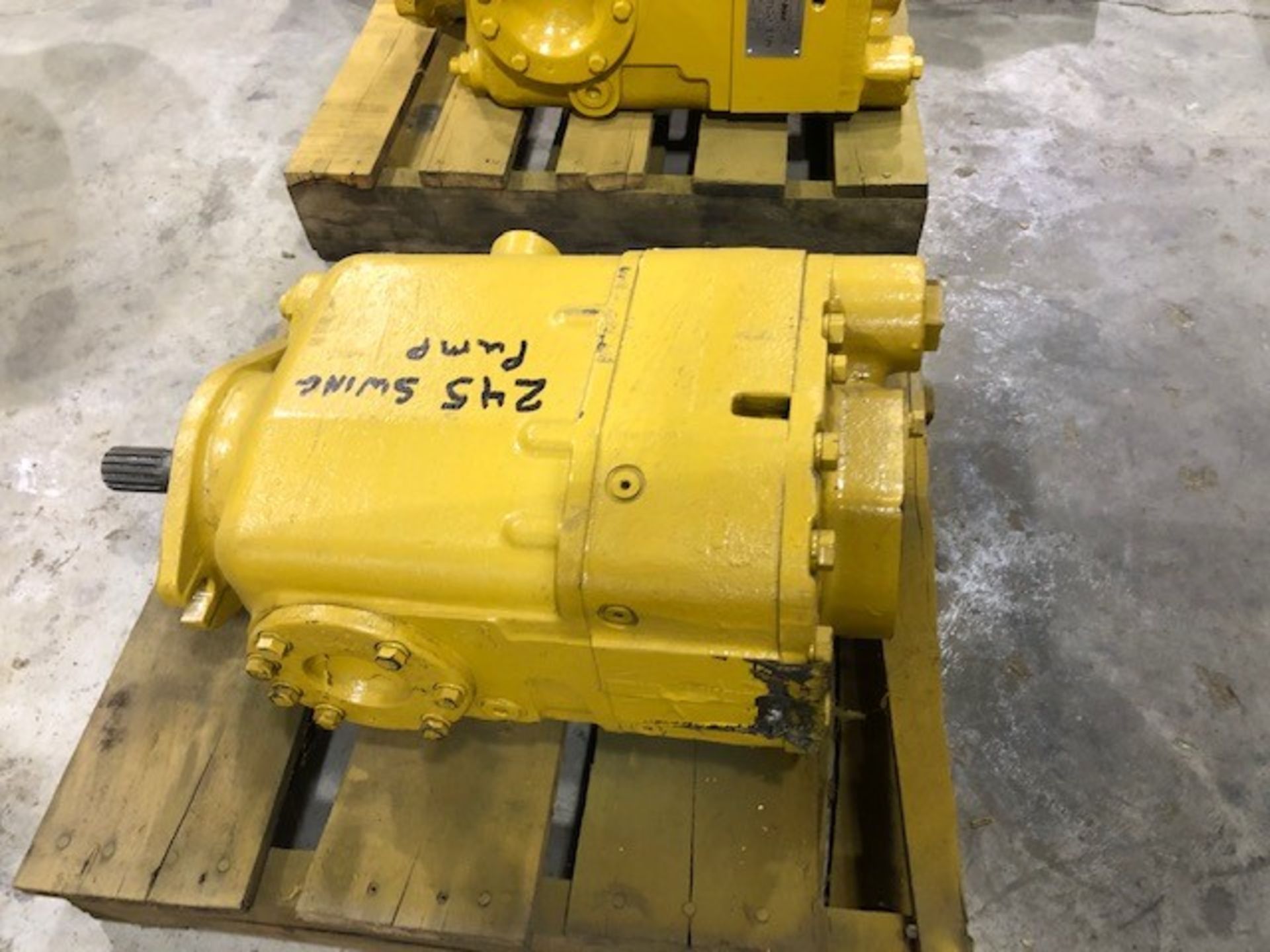 CATERPILLAR 245 SWING PUMP REBUILT