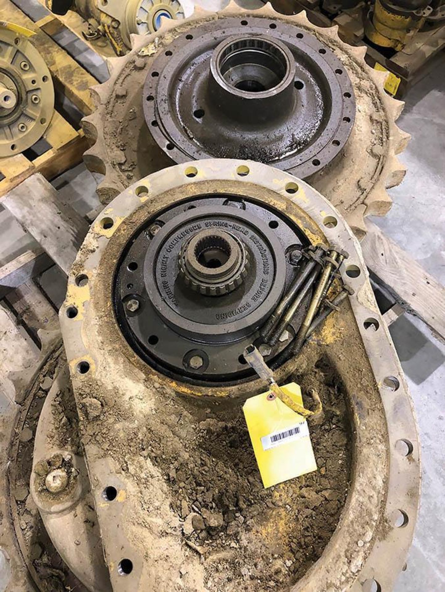 CATERPILLAR 963C FINAL DRIVES - Image 2 of 3