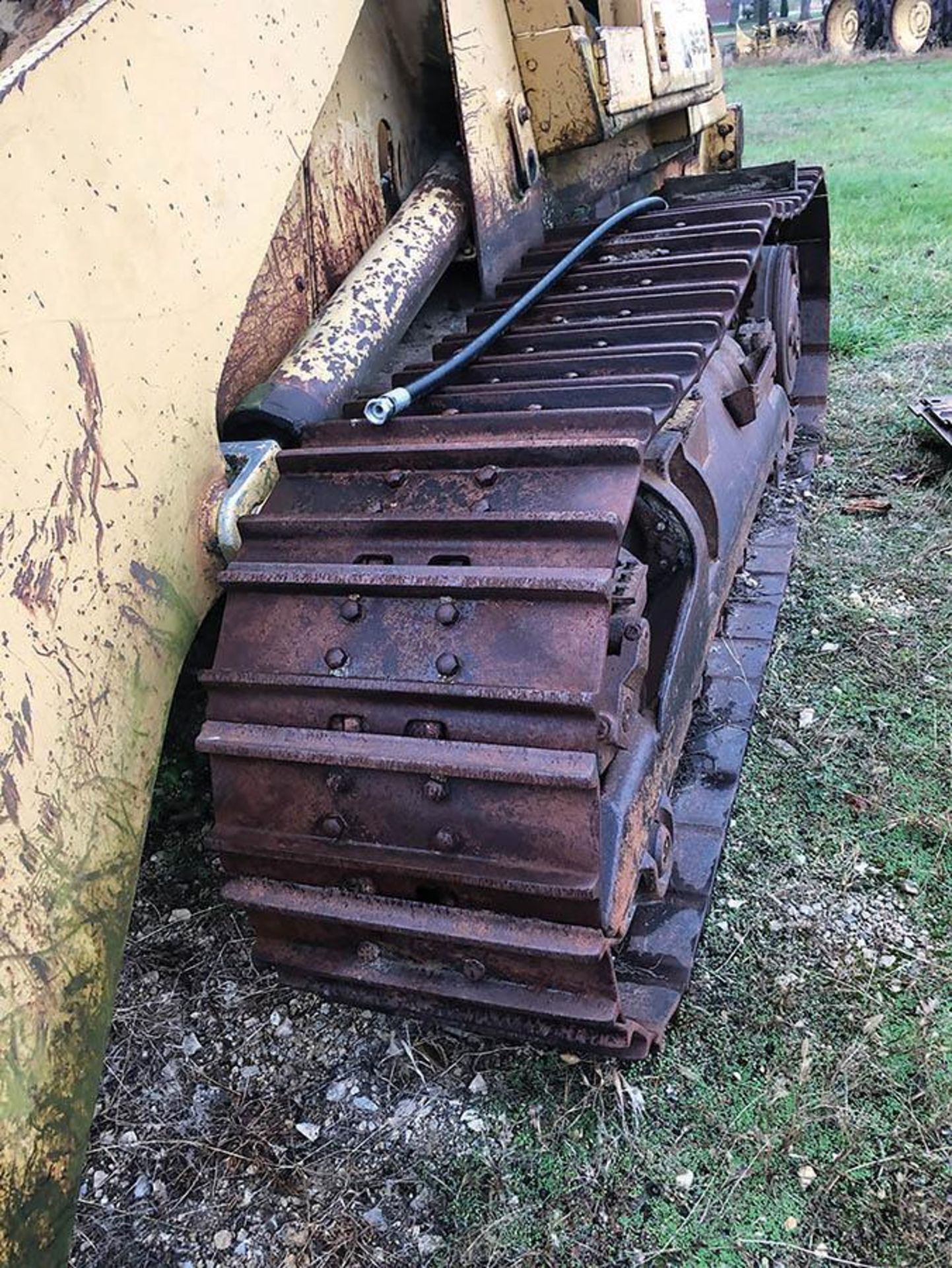 CATERPILLAR 953 TRACK LOADER ENGINE, RUNS, NO TRANSMISSION - Image 7 of 7