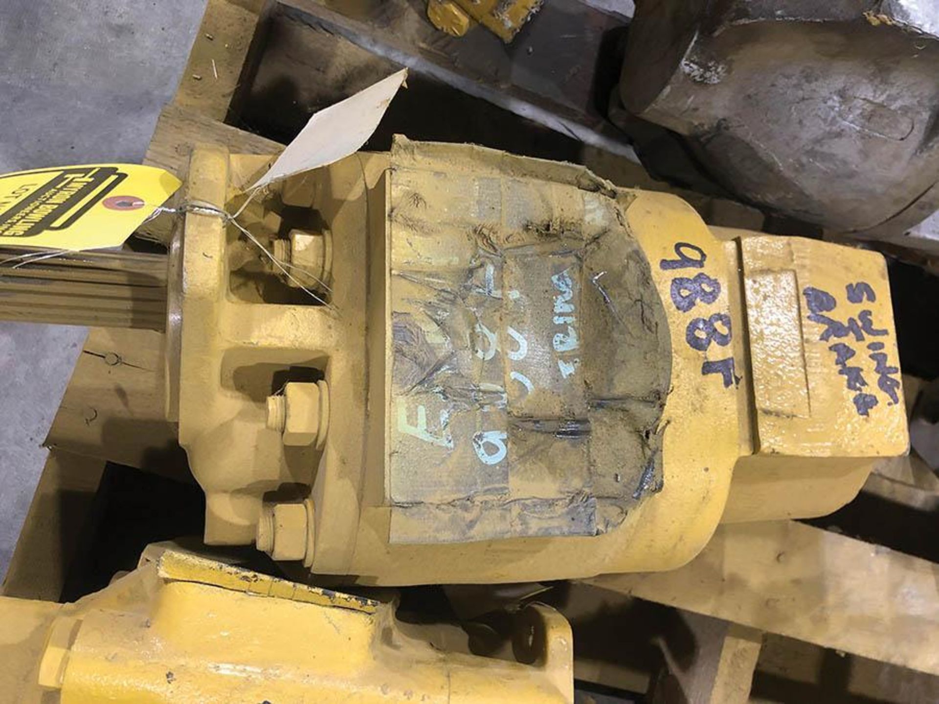 CATERPILLAR 988 F SWING & BRAKE PUMP, REBUILT