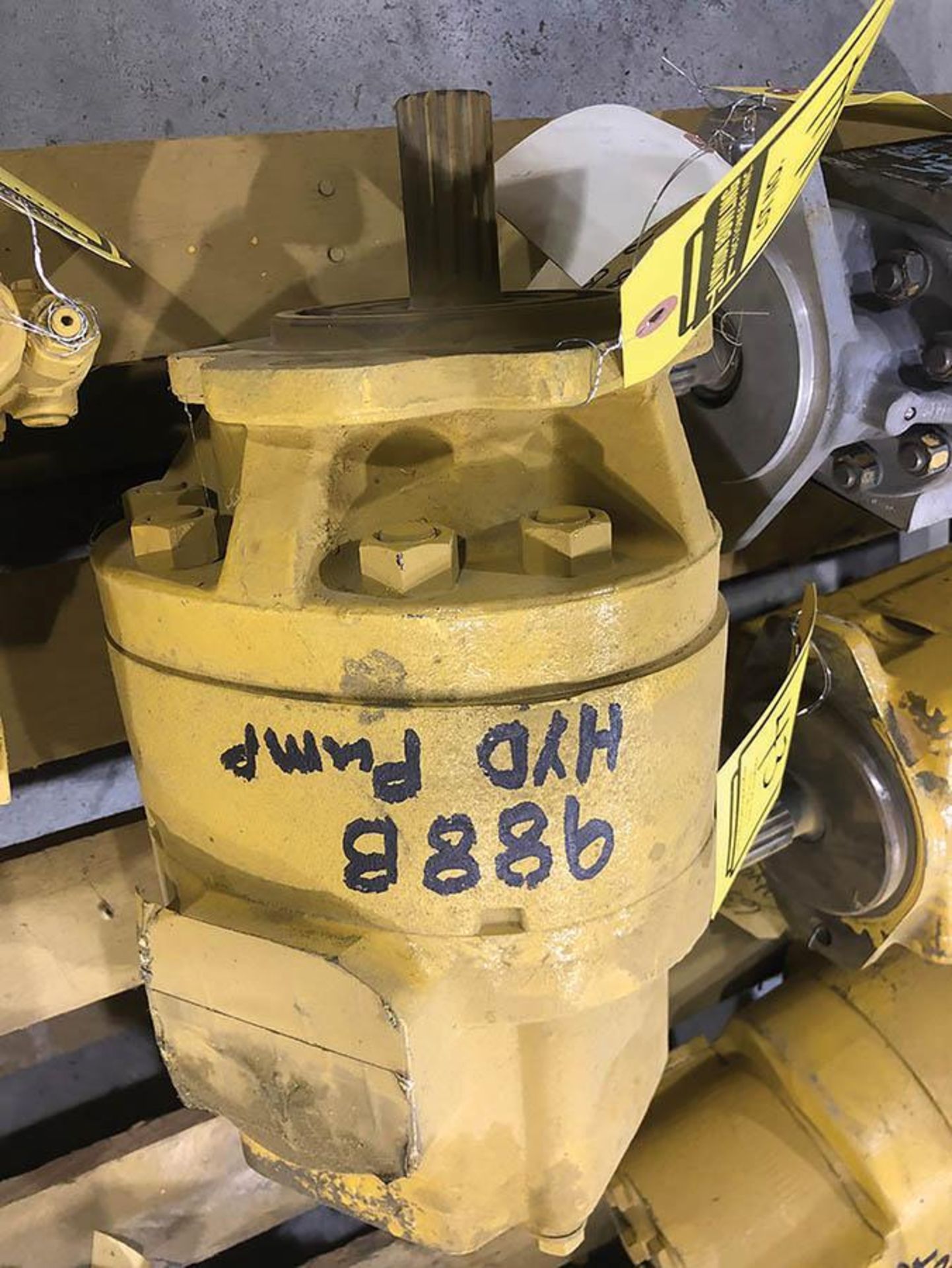 CATERPILLAR 988B HYDRAULIC PUMP, REBUILT