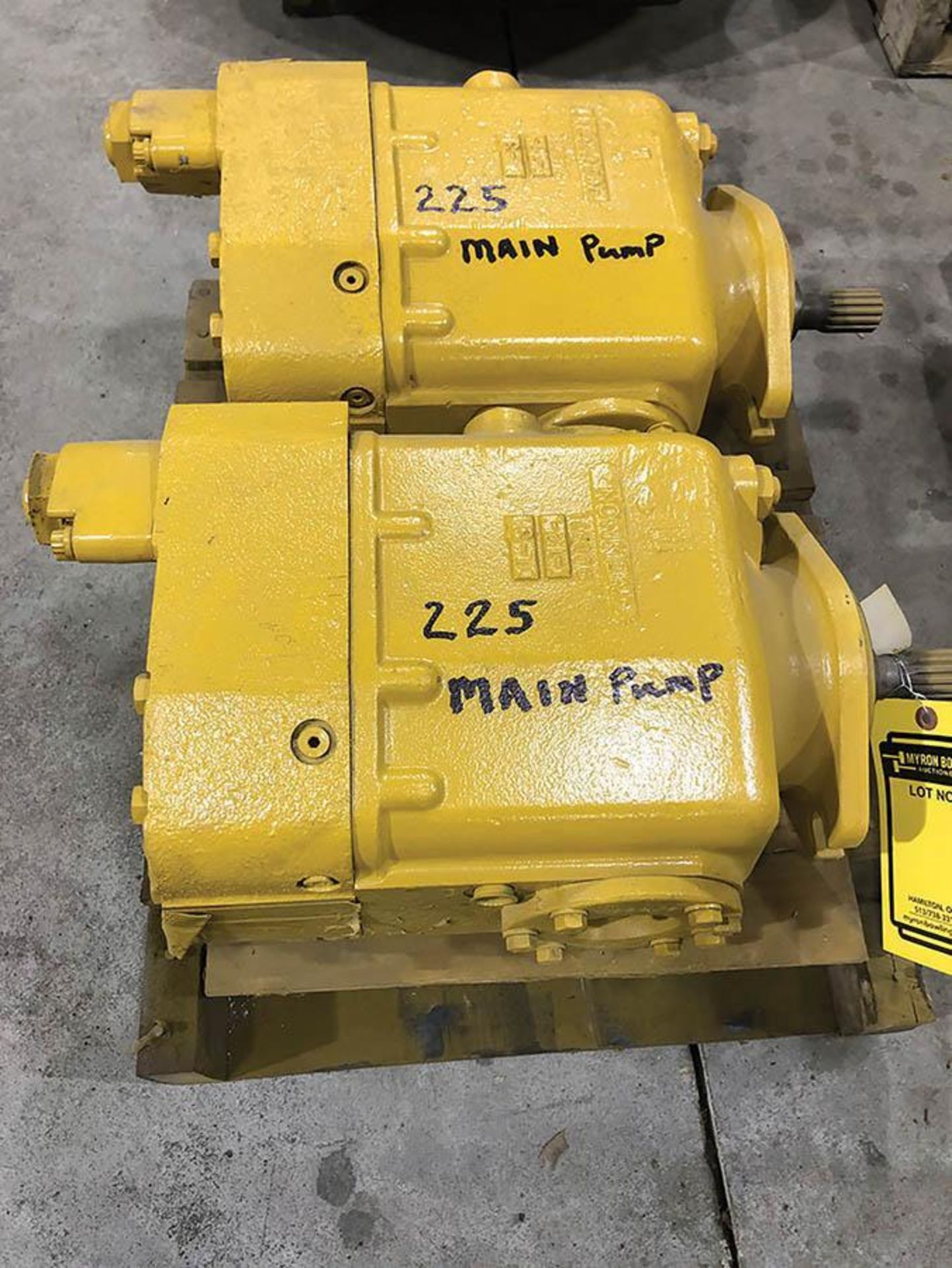 (2) CATERPILLAR PISTON PUMPS FOR A 225 EXCAVATOR REBUILT