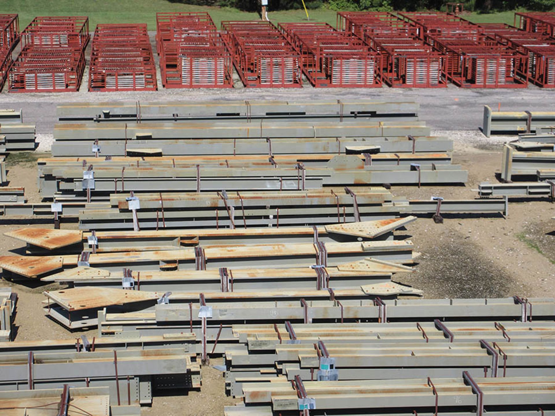 LARGE LOT OF STRUCTURAL STEEL: BEAMS, COLUMNS, BEAMS UP TO 477'' X 18'' X 16'' X 3'', LOCATION: GRID - Image 4 of 19