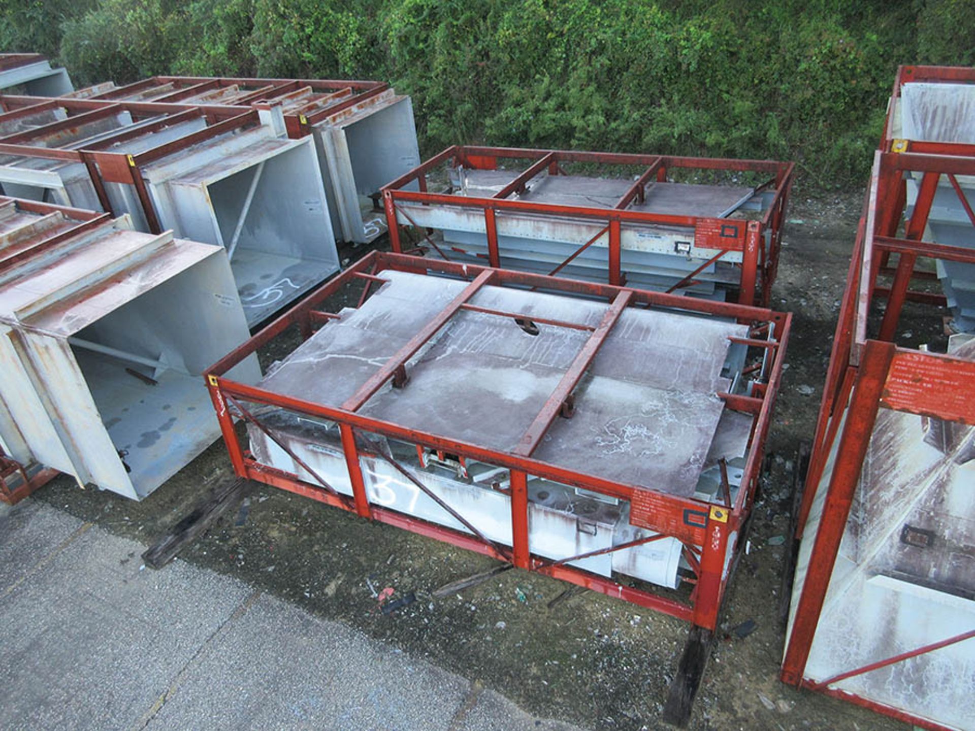 STRUCTURAL STEEL, HOPPERS & DUCTING: CRATE DIMENSIONS UP TO 319'' X 132'' X 124'', 12,608 LB., OTHER - Image 2 of 7