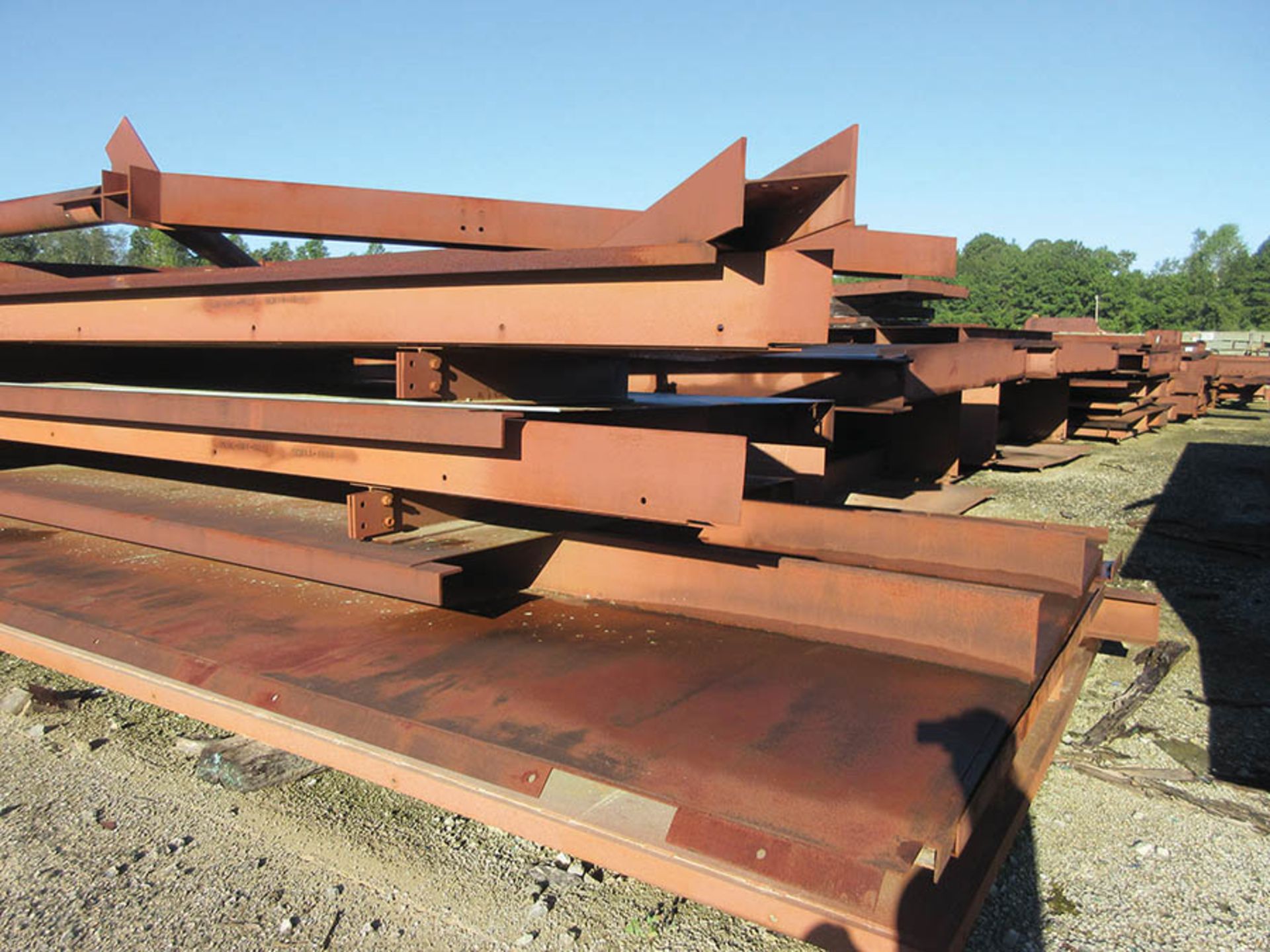 LARGE LOT OF STRUCTURAL STEEL; SOME INDIVIDUAL PIECE EXAMPLE WEIGHTS, 16,500 LB., 9,000 LB., 15, - Image 14 of 18