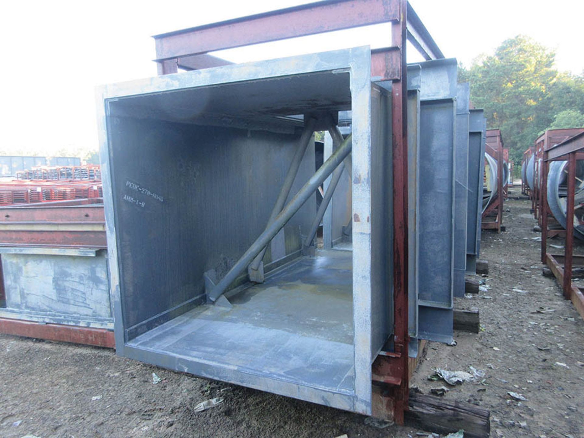 STRUCTURAL STEEL & DUCTING: LARGEST CRATE DIMENSION; 265'' X 133'' X 81'', LOCATION: GRID 4I - Image 9 of 10