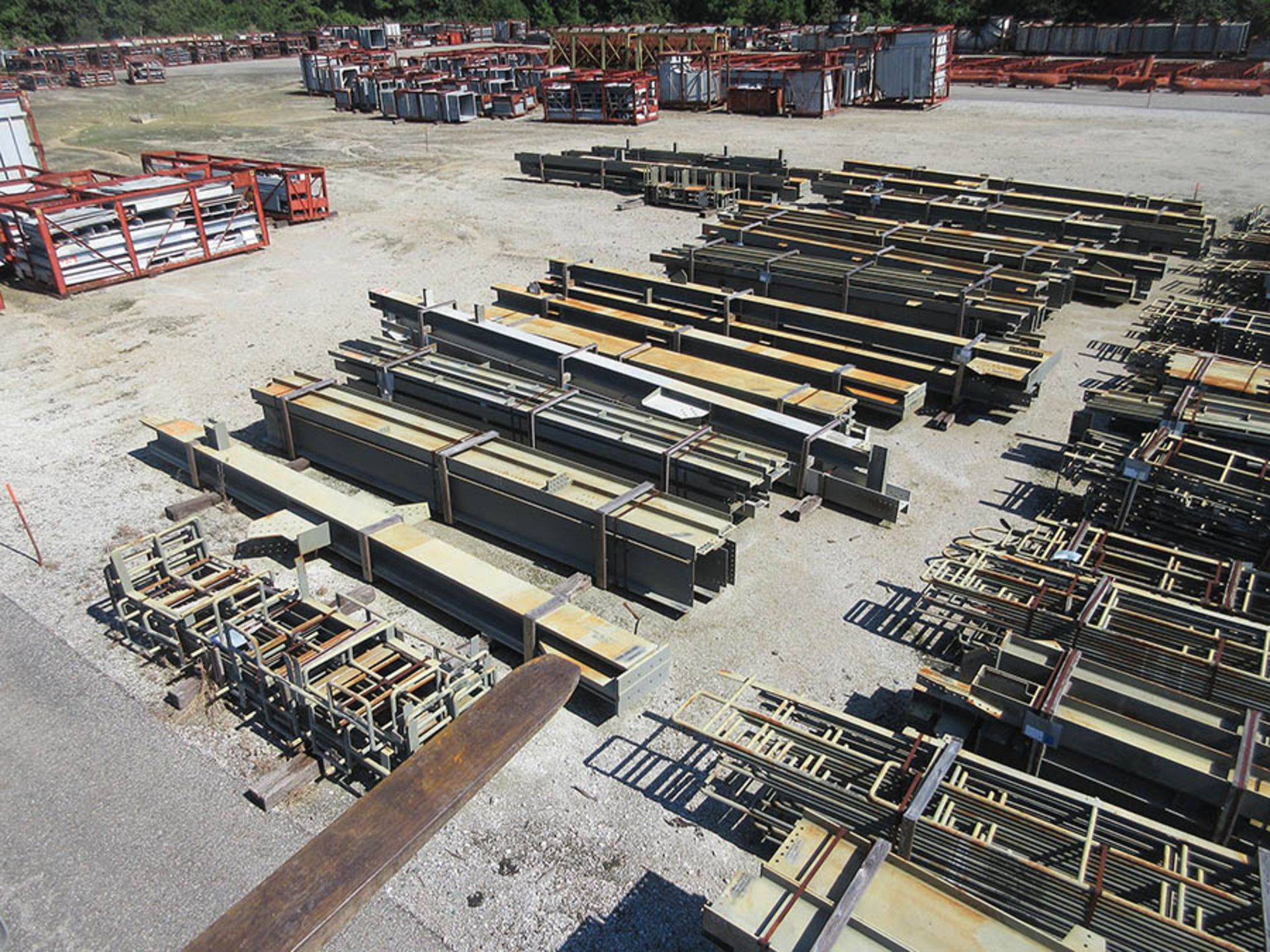 LARGE LOT OF STRUCTURAL STEEL: BEAMS, HANDRAIL, STAIRS, BEAMS UP TO 500'' X 92'' X 16'' X 1 1/2'', - Image 2 of 22