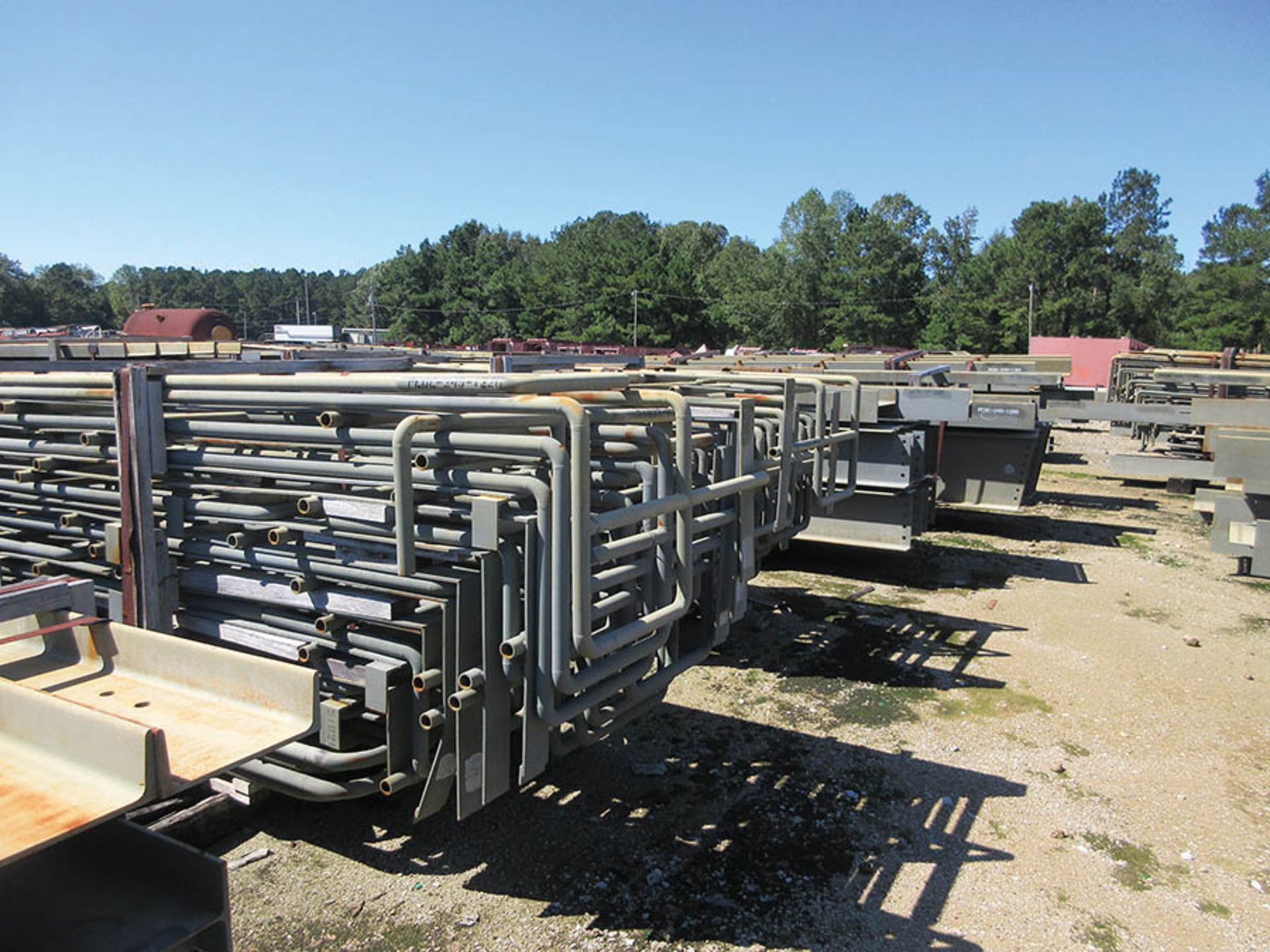 LARGE LOT OF STRUCTURAL STEEL: CONSISTS MOSTLY OF 1 1/2'' THICK OR LESS STEEL BEAMS, VARIOUS - Image 6 of 25