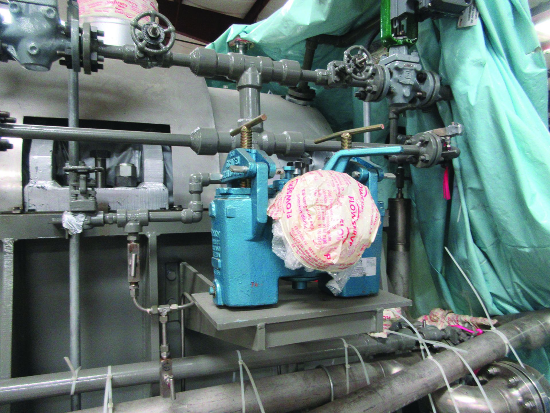 2008 FLOWSERVE BOILER FEED WATER PUMP, SIZE 80-CHTA-6, 5,500 RPM, CAP. 5,440 GPM, MAWT: 375° F, 11, - Image 7 of 10