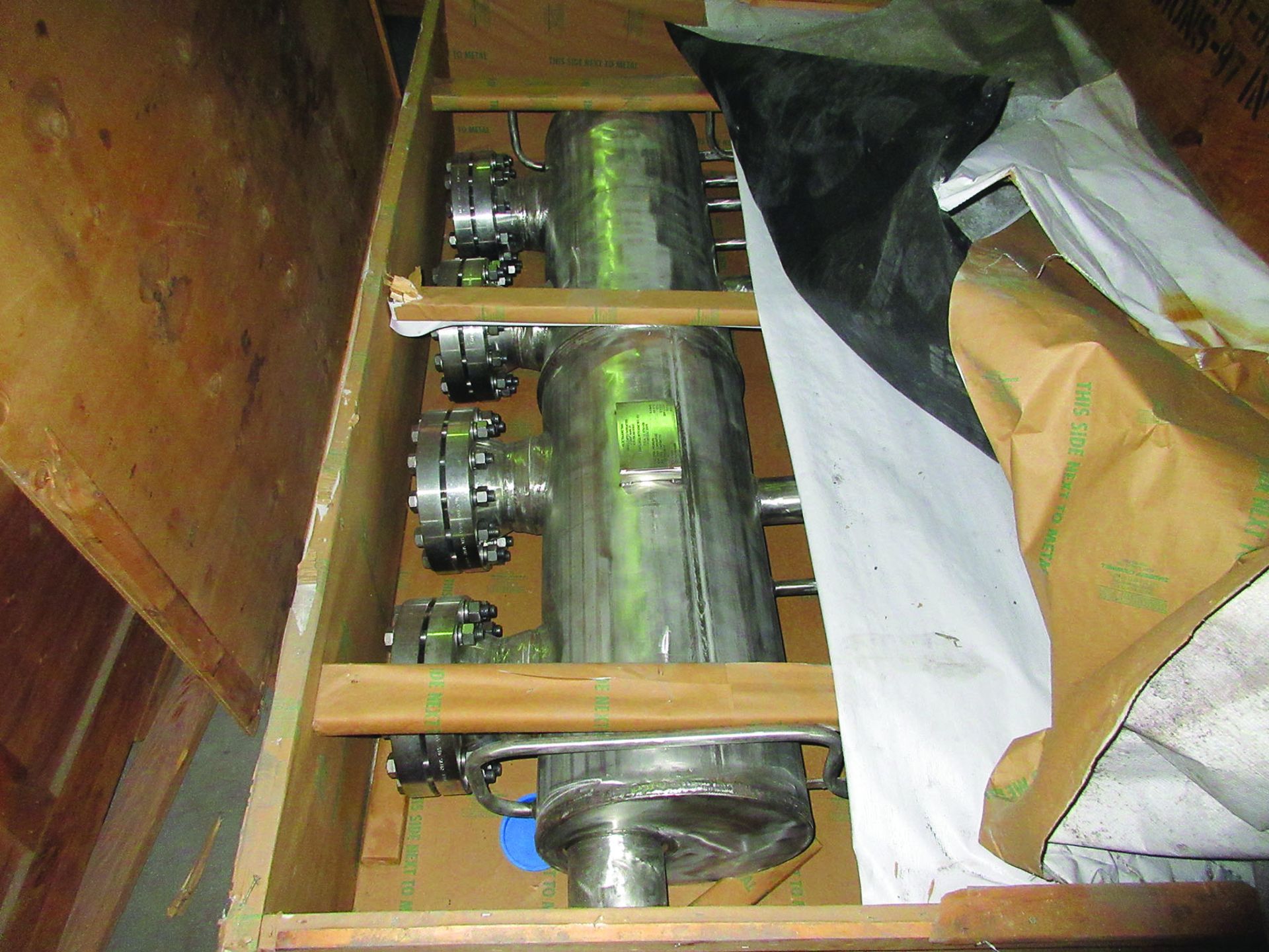 CRATED ITEMS ON EAST SIDE OF BUILDING, ALL COMPONENTS TO TURBINE, UPPER/LOWER CASINGS, MATCHING - Image 30 of 51