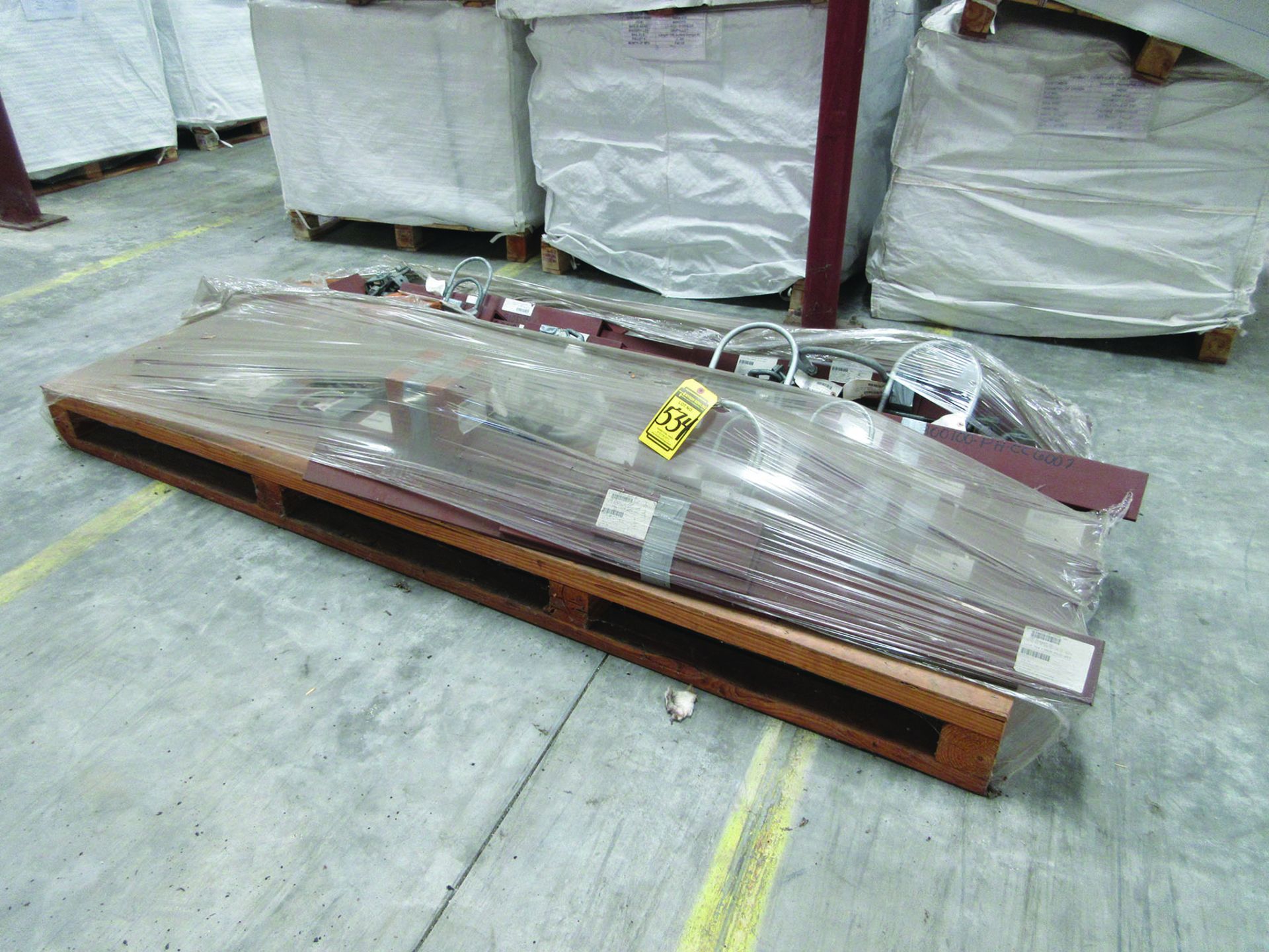 CANTILEVER RACK W/ CONTENT: 120'' X 48'' X 202'', BUNDLES OF COPPER PIPE; LARGER BUNDLES WEIGH 1, - Image 5 of 13