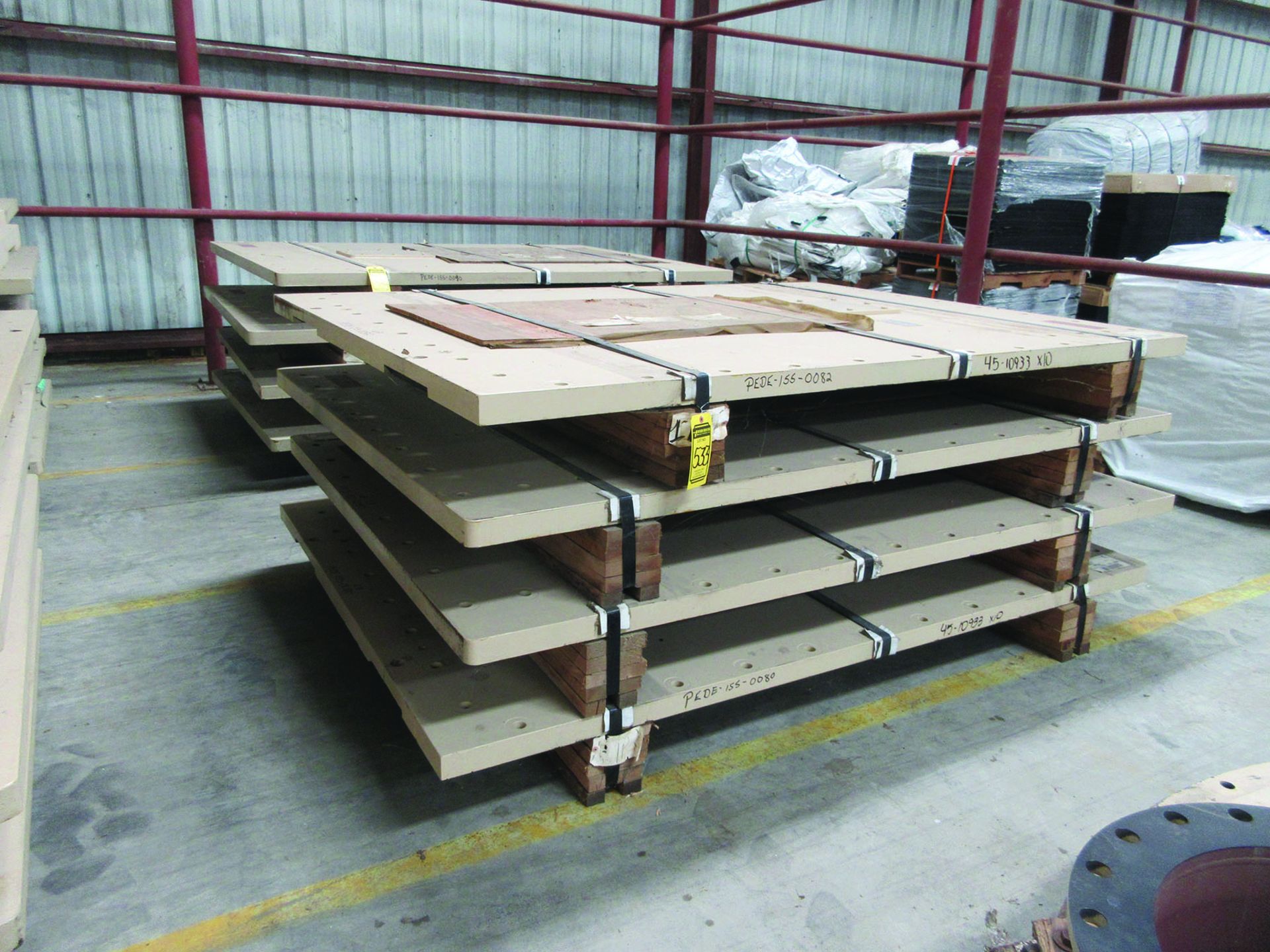 (18) PLATES 95'' X 69'' X 2 3/8'', 4,400 LB. EACH, (2) SUPPORT PARTS FOR DRIVE ASSEMBLY, 8,950 LB. - Image 2 of 4