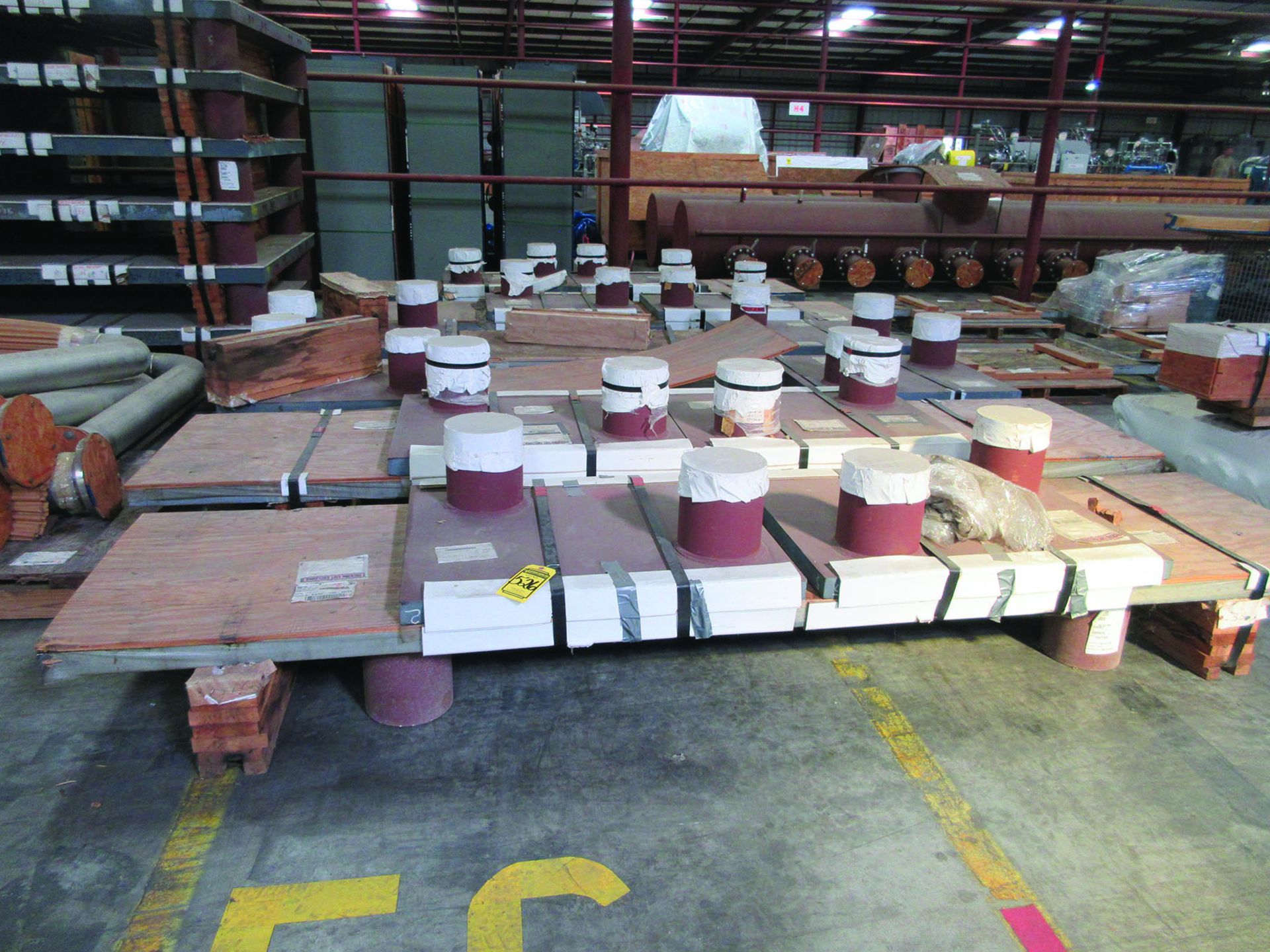 (6) SOLE PLATES, 6,685 LBS. EACH, OTHER ASSORTED SOLE PLATES, 4'' ASSORTED BUNDLE OF PIPE, ANGLE - Image 4 of 14