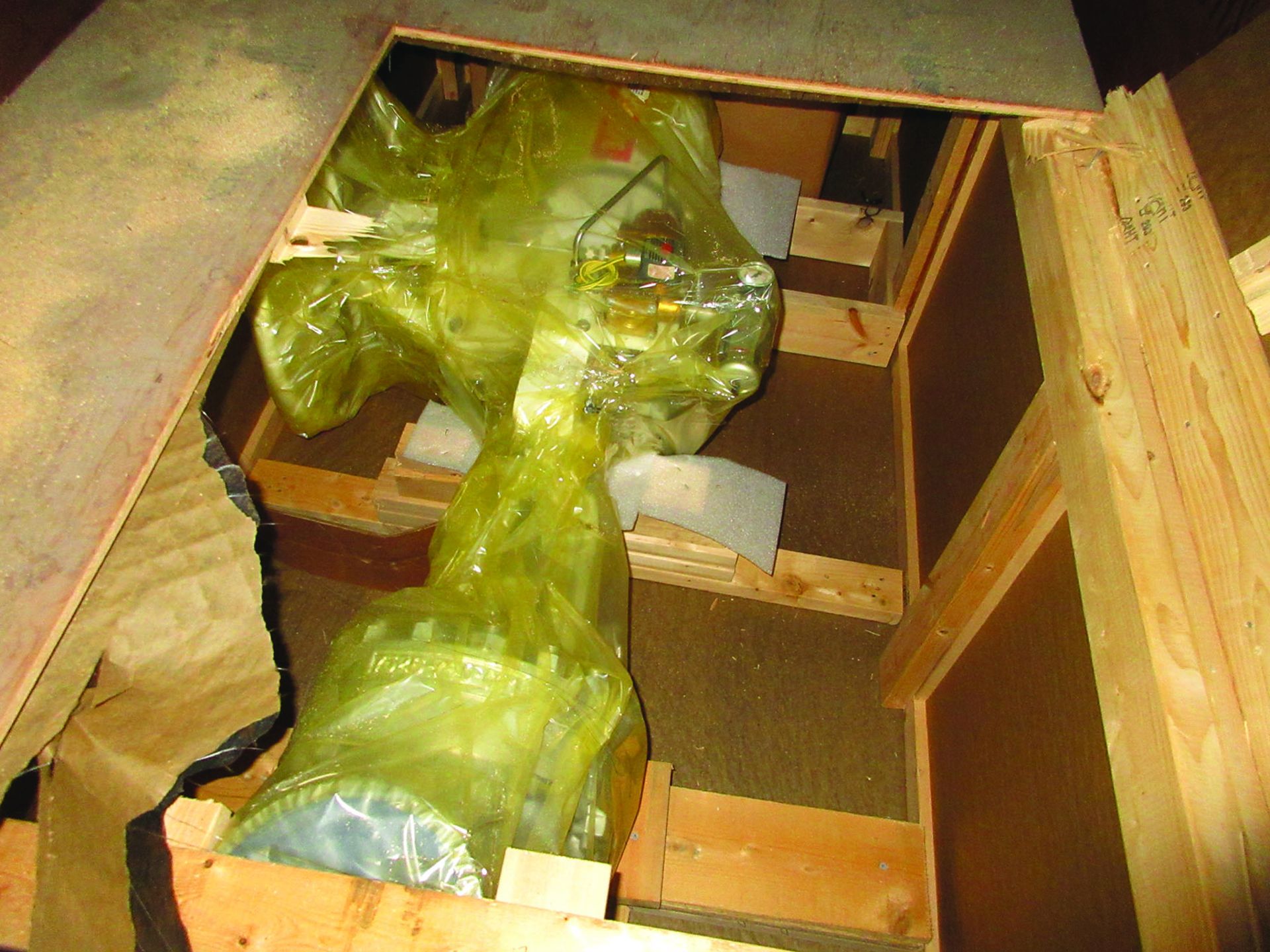 CRATED ITEMS ON EAST SIDE OF BUILDING, ALL COMPONENTS TO TURBINE, UPPER/LOWER CASINGS, MATCHING - Image 27 of 51