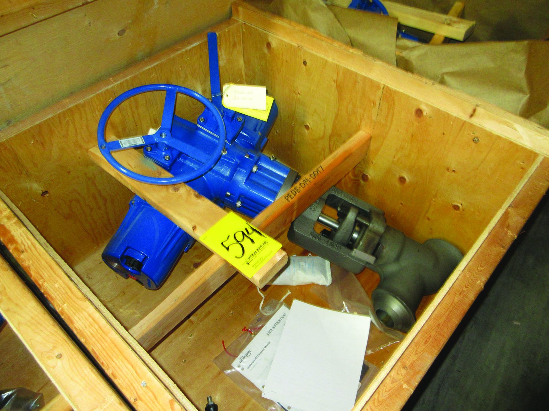 (4) CRATES, VELAN 4'' BLESS GLOBE VALVE, (2) VELAN 3'' BLESS GLOBE VALVES, VELAN 2'' BLESS GLOBE - Image 2 of 4