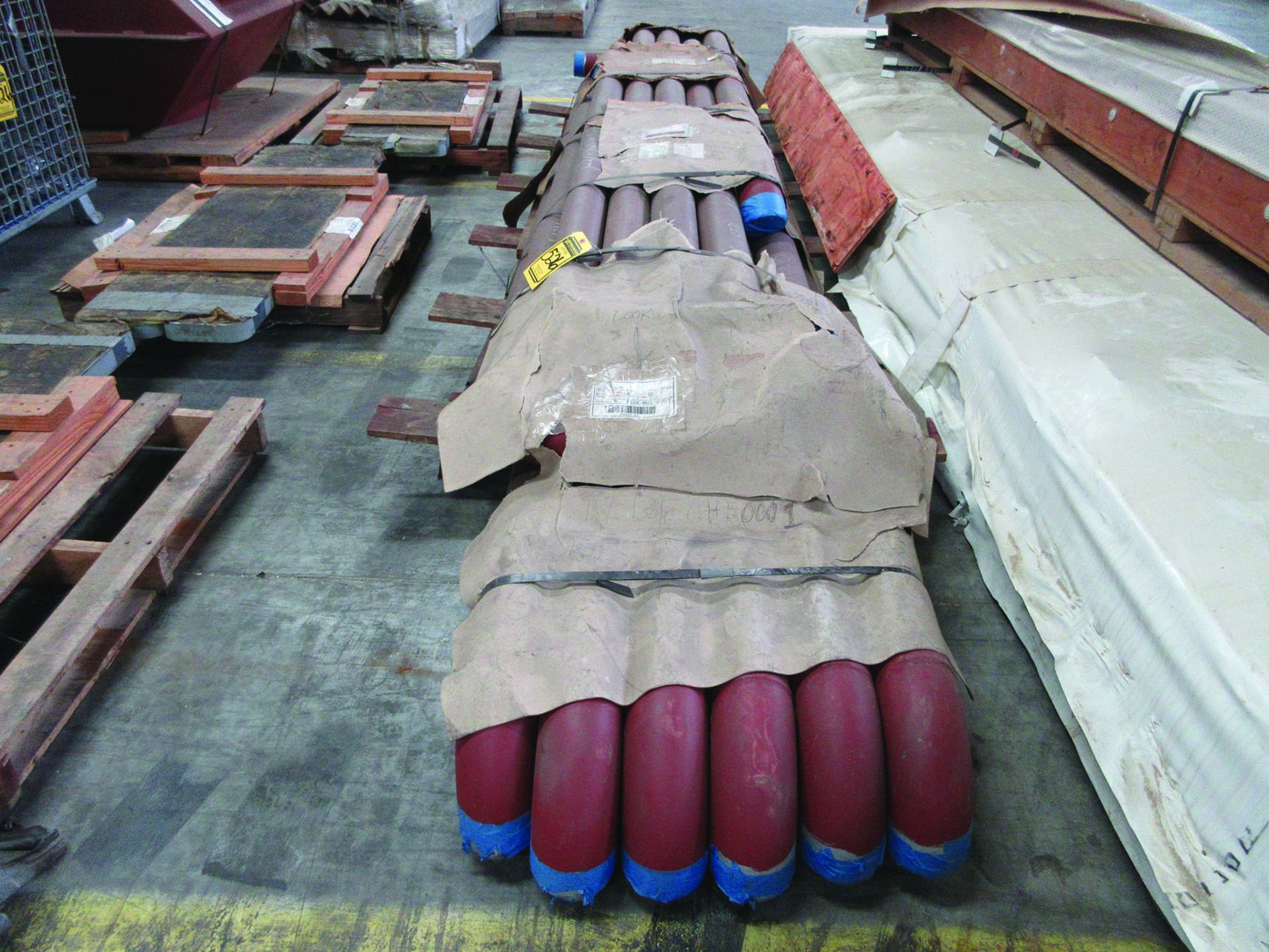 (6) SOLE PLATES, 6,685 LBS. EACH, OTHER ASSORTED SOLE PLATES, 4'' ASSORTED BUNDLE OF PIPE, ANGLE - Image 6 of 14