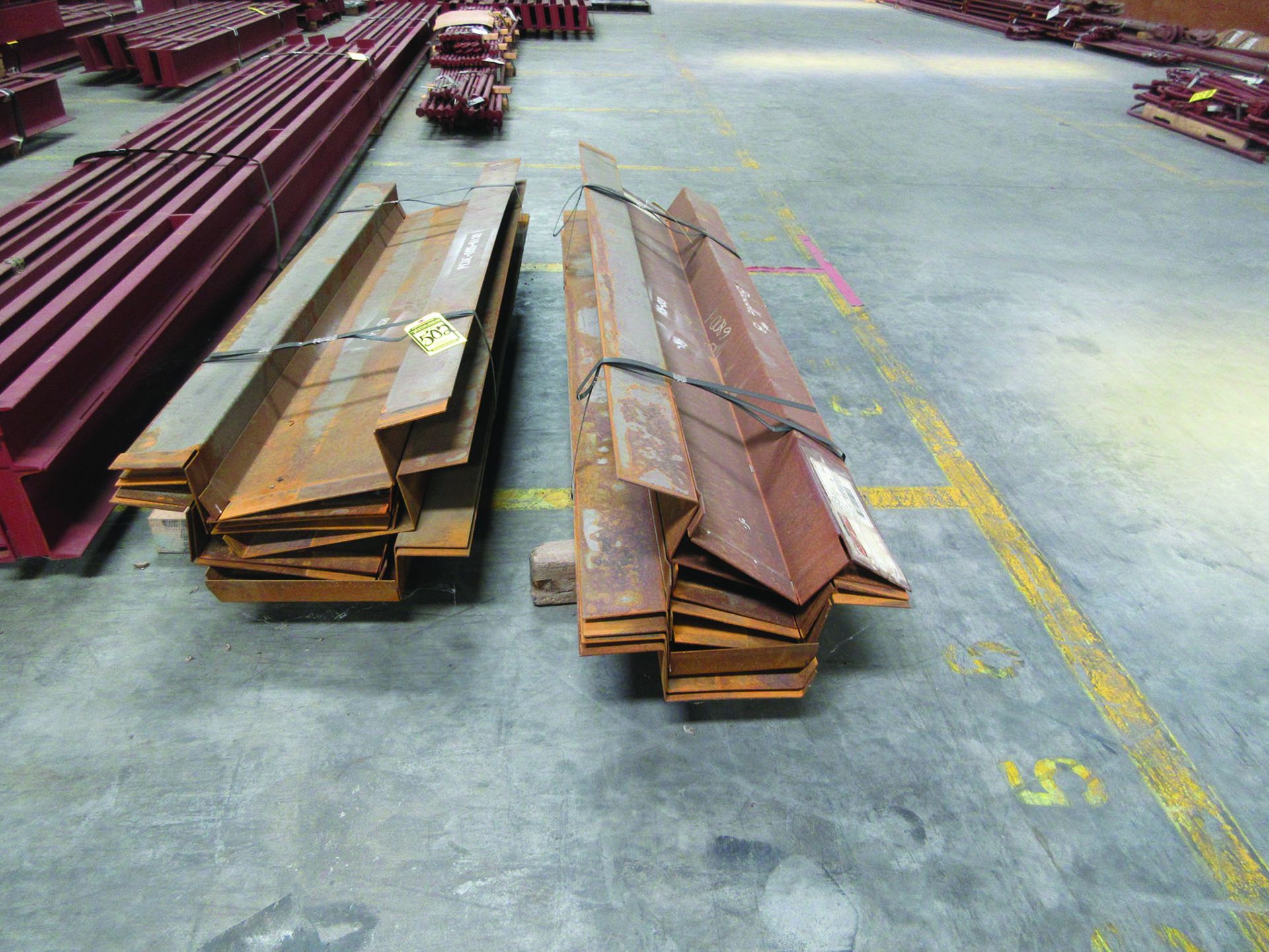 LARGE LOT OF STRUCTURAL STEEL: I-BEAMS UP TO 189'' X 16'' X 16'' X 1 3/4'', PLATE, COVERS, GRID C6 - Image 7 of 13