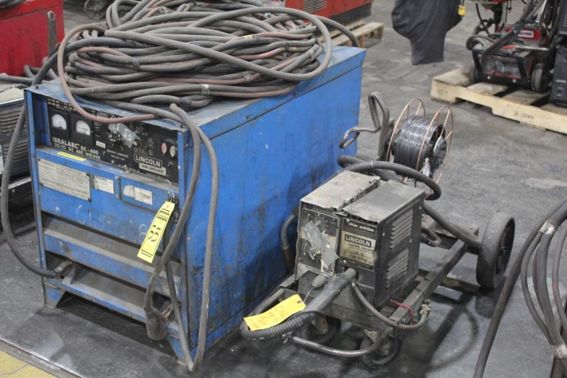 LINCOLN ELECTRIC IDEALARC DC-600 WELDER SN.AC658235 230-460V WITH LN-8 WIRE FEED SN.57089 115V