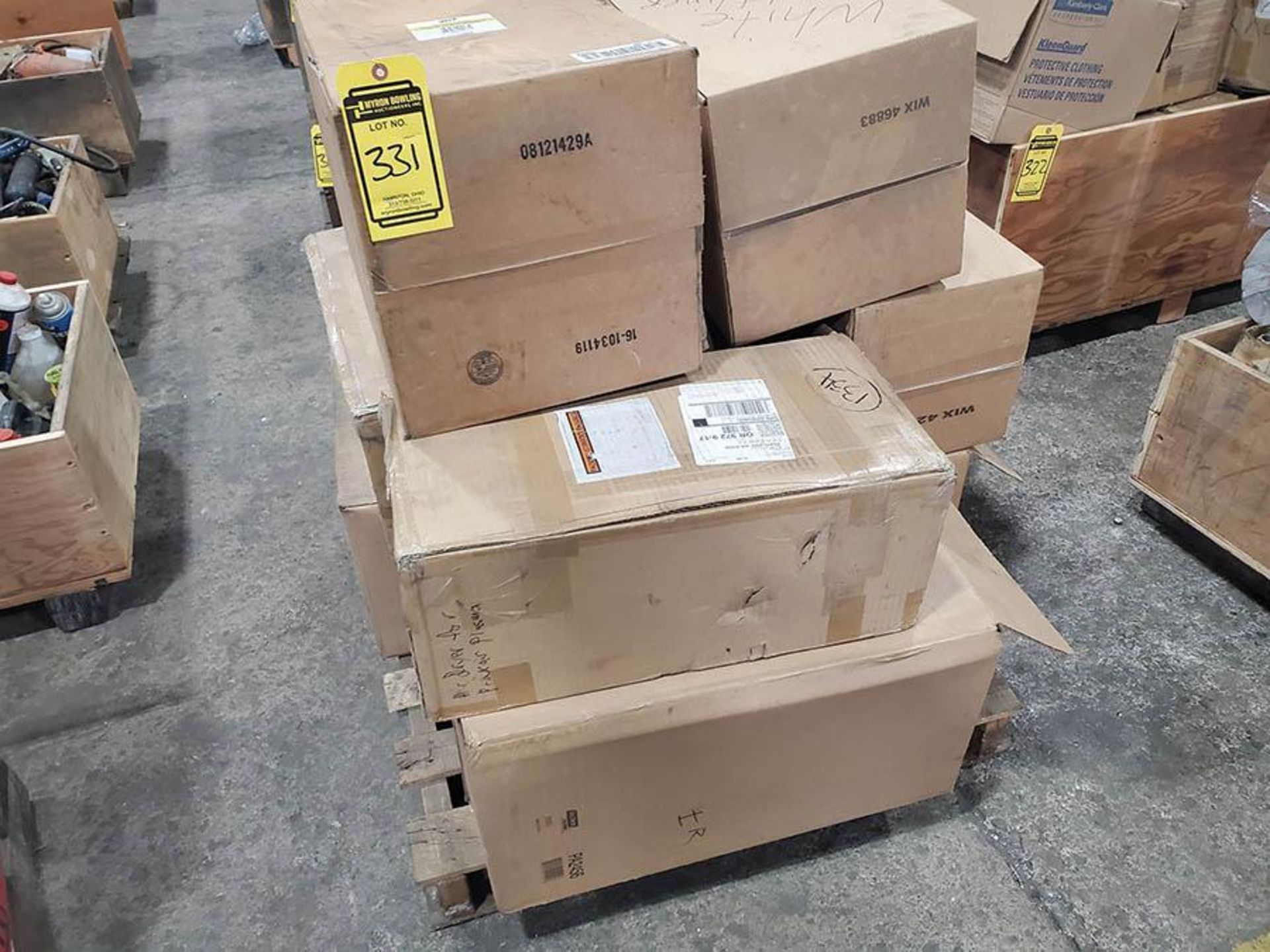 PALLET OF AIR FILTERS