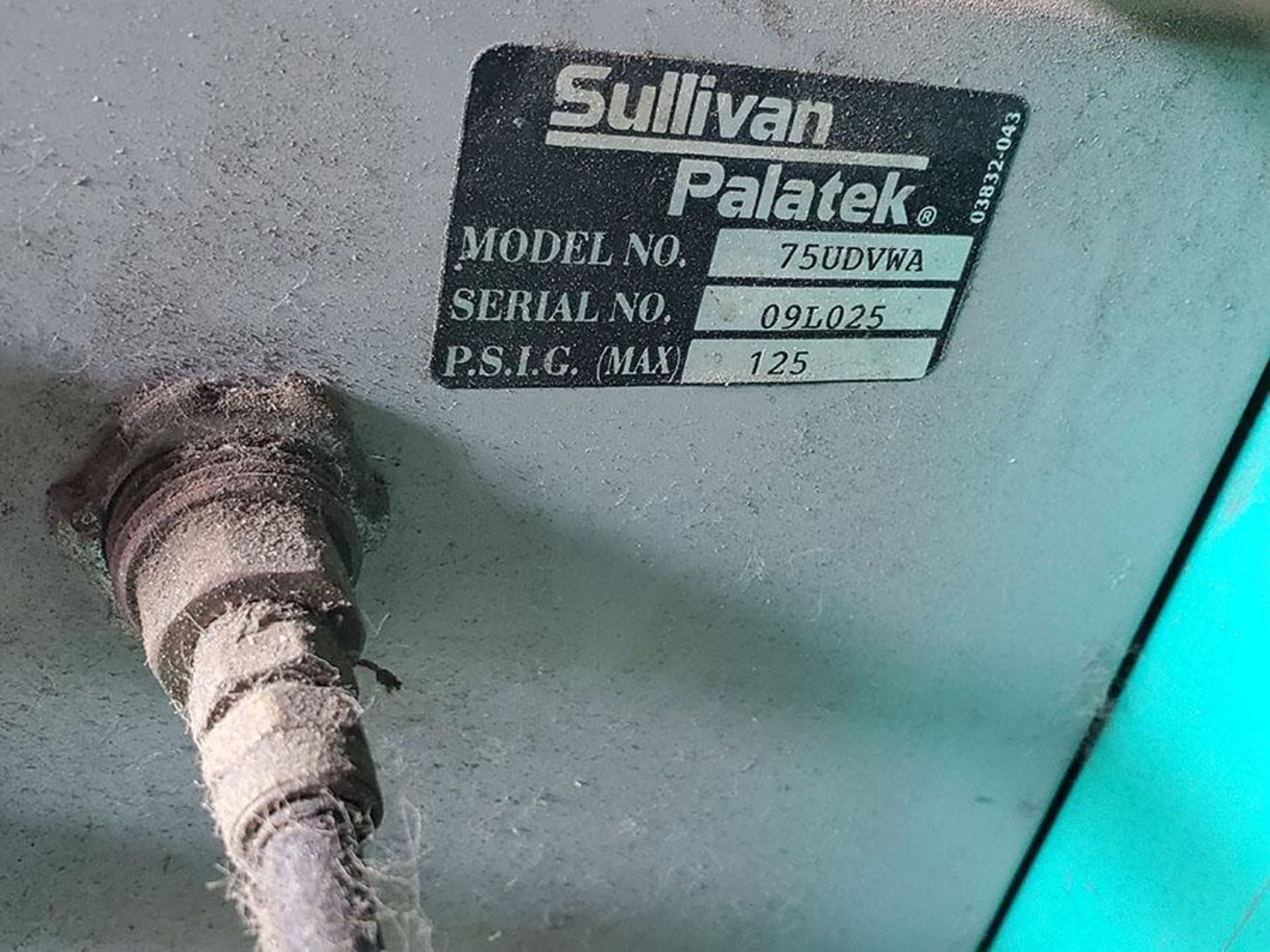 SULLIVAN PALATEK AIR COMPRESSOR WITH DRYER AND 400 GALLON TANK; COMPRESSOR: 460V 3PHASE 60HZ 92(3.1) - Image 4 of 4