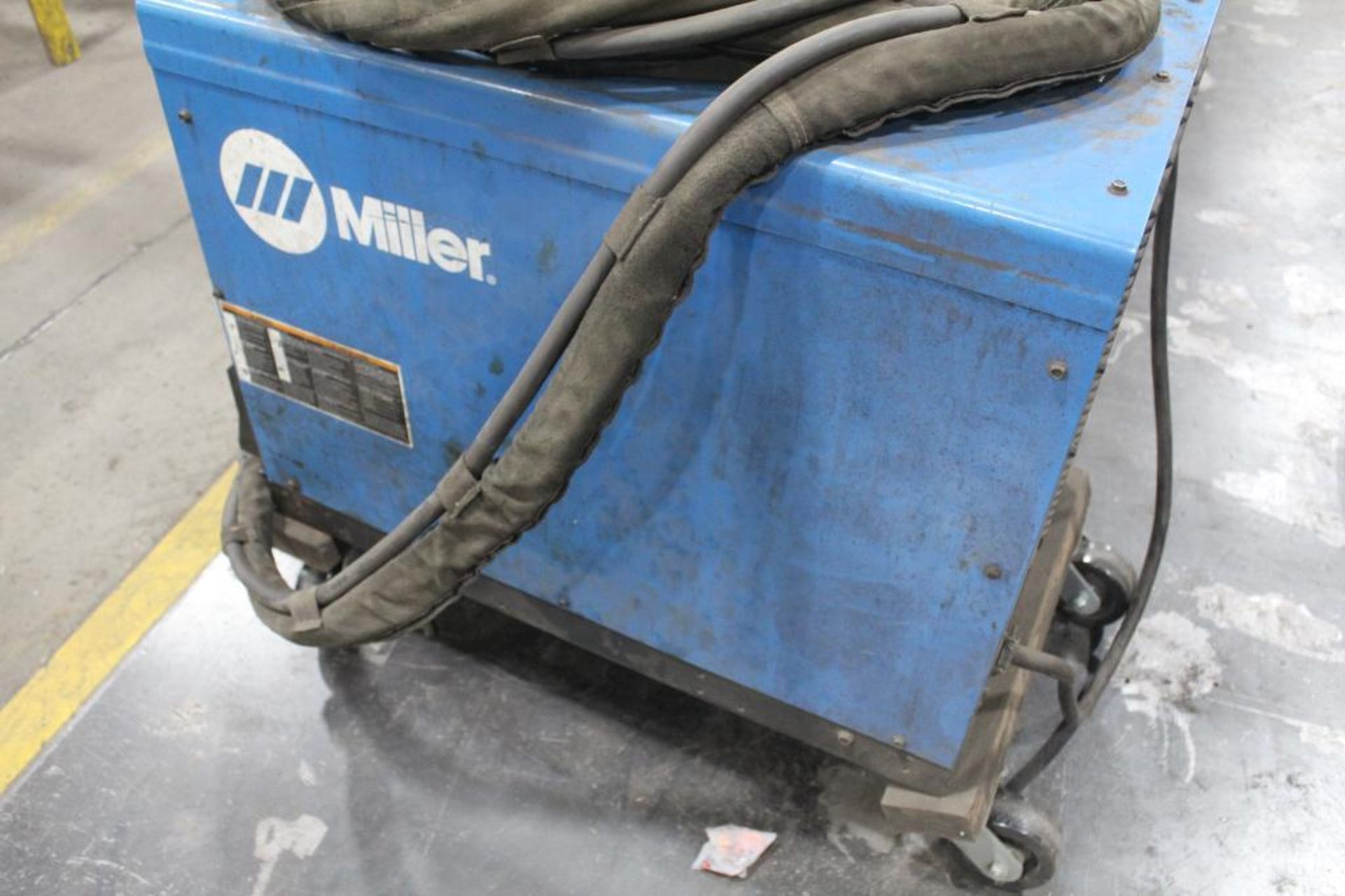 MILLER STEEL RUNNER 650 STRUCTUAL WELDING AND GOUGING SYSTEM SN.LJ460305V 24V WITH STEELRUNNER 650 - Image 5 of 12