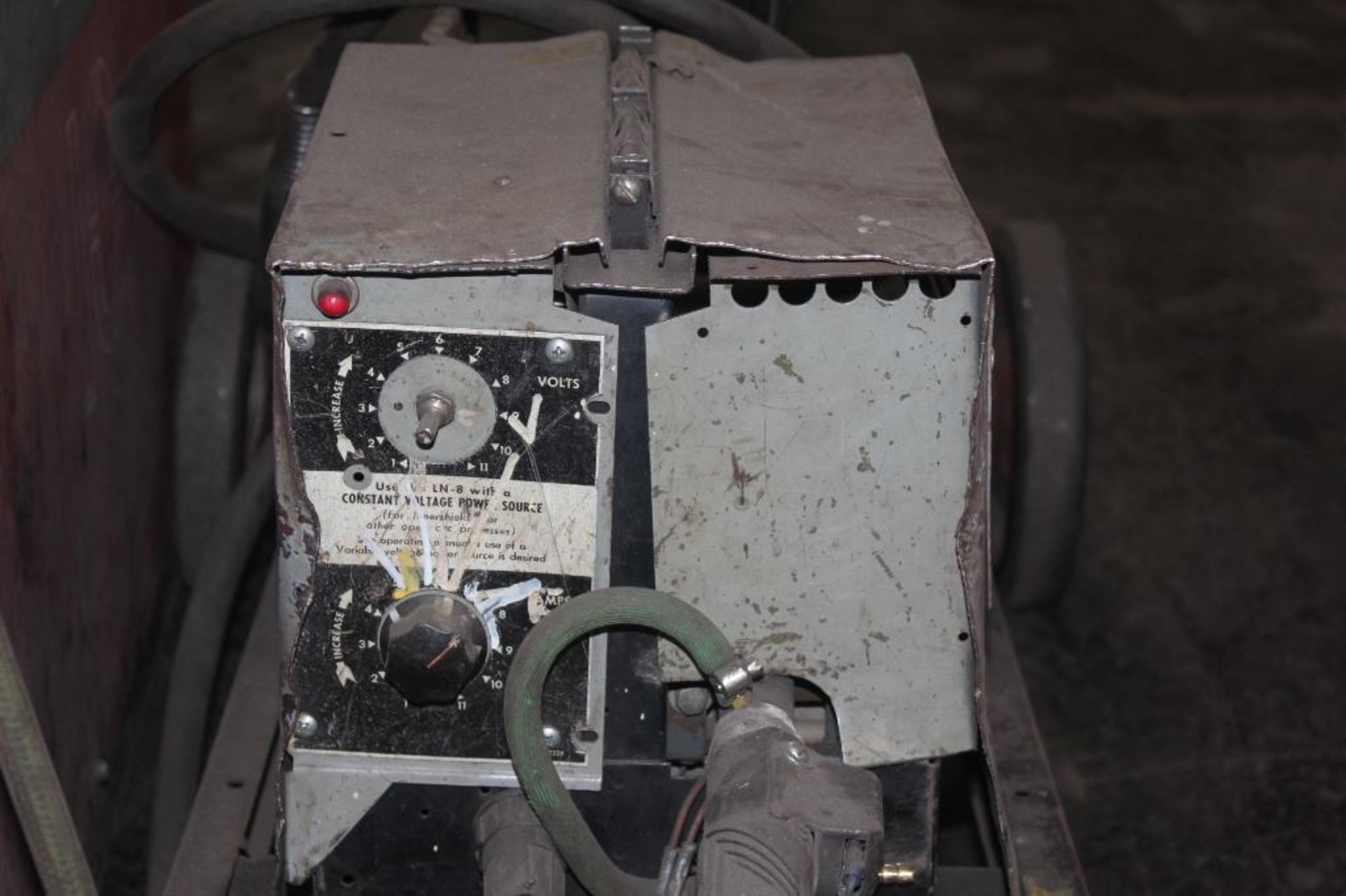 LINCOLN ELECTRIC IDEALARC DC-600 WELDER SN.U1090204071 230-460V WITH LN-8 WIRE FEED 115V - Image 5 of 8