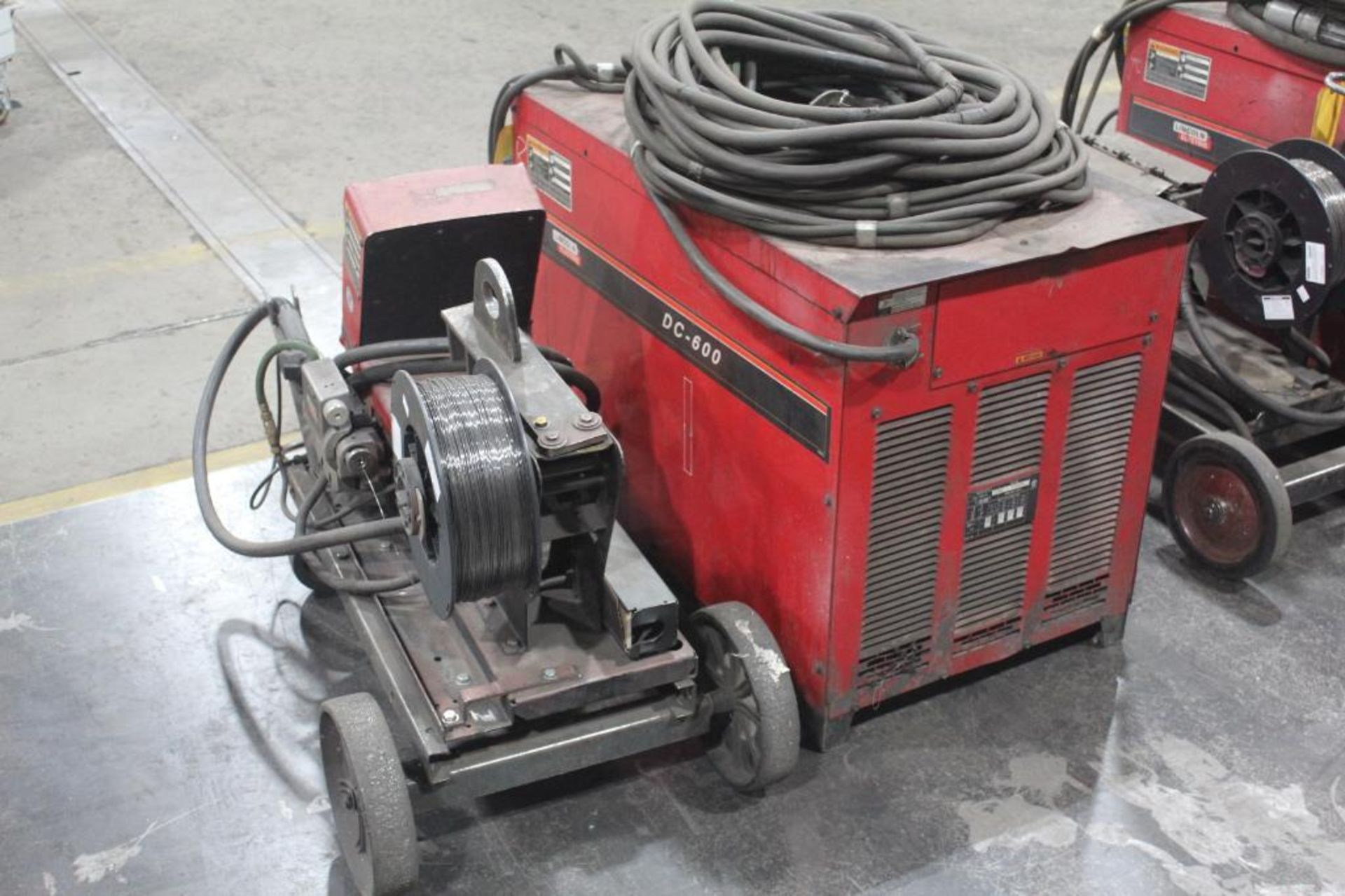 LINCOLN ELECTRIC IDEALARC DC-600 WELDER SN.U10901965 230-460V WITH LN-10 WIRE FEED U1001011273 115V - Image 2 of 9