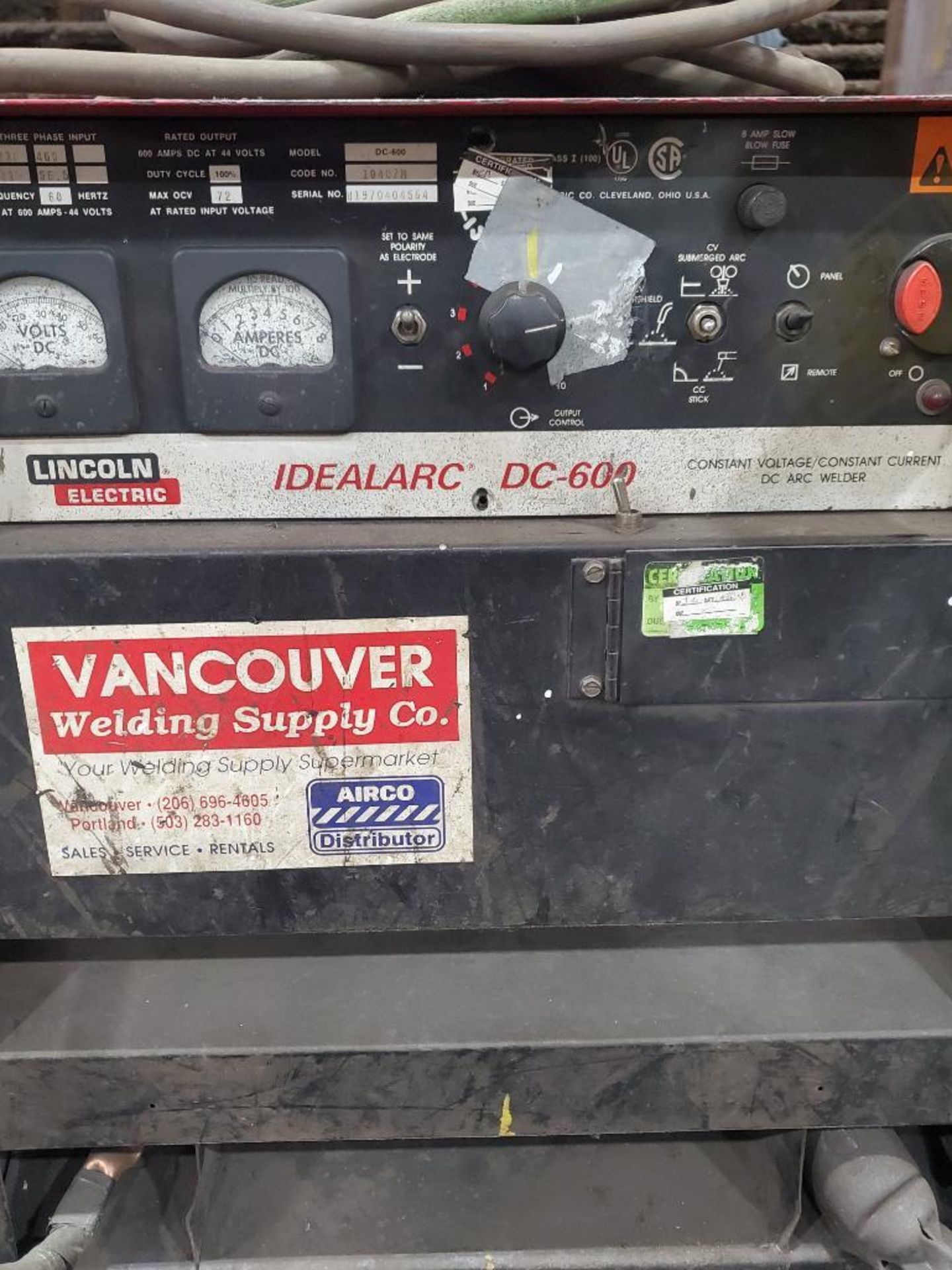LINCOLN ELECTRIC IDEALARC DC-600 WELDER SN.U1970404564 230-460V WITH LN-7 WIRE FEED SN.U1961005864 - Image 5 of 8