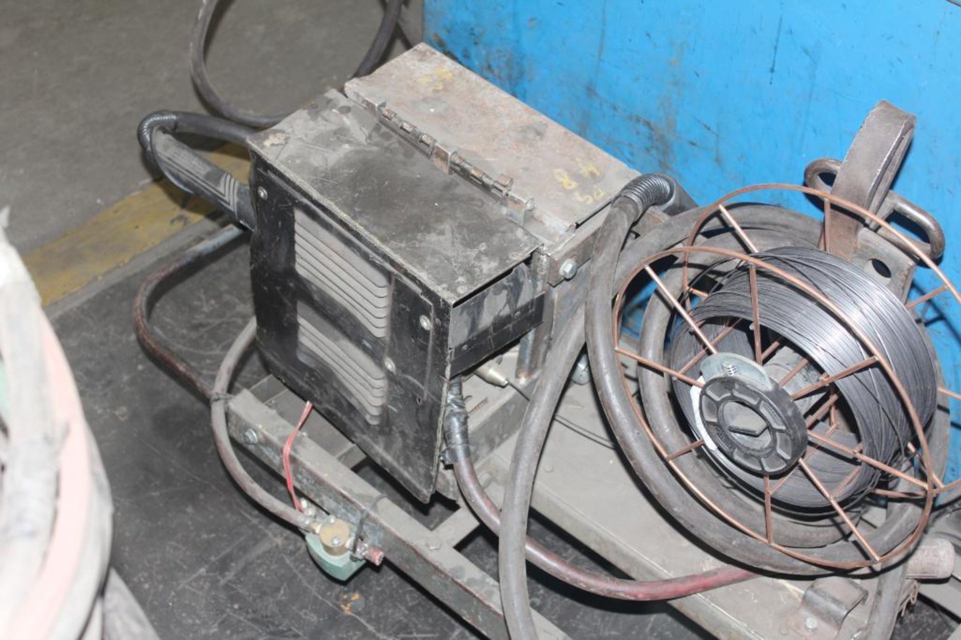 LINCOLN ELECTRIC IDEALARC DC-600 WELDER SN.AC658235 230-460V WITH LN-8 WIRE FEED SN.57089 115V - Image 4 of 10