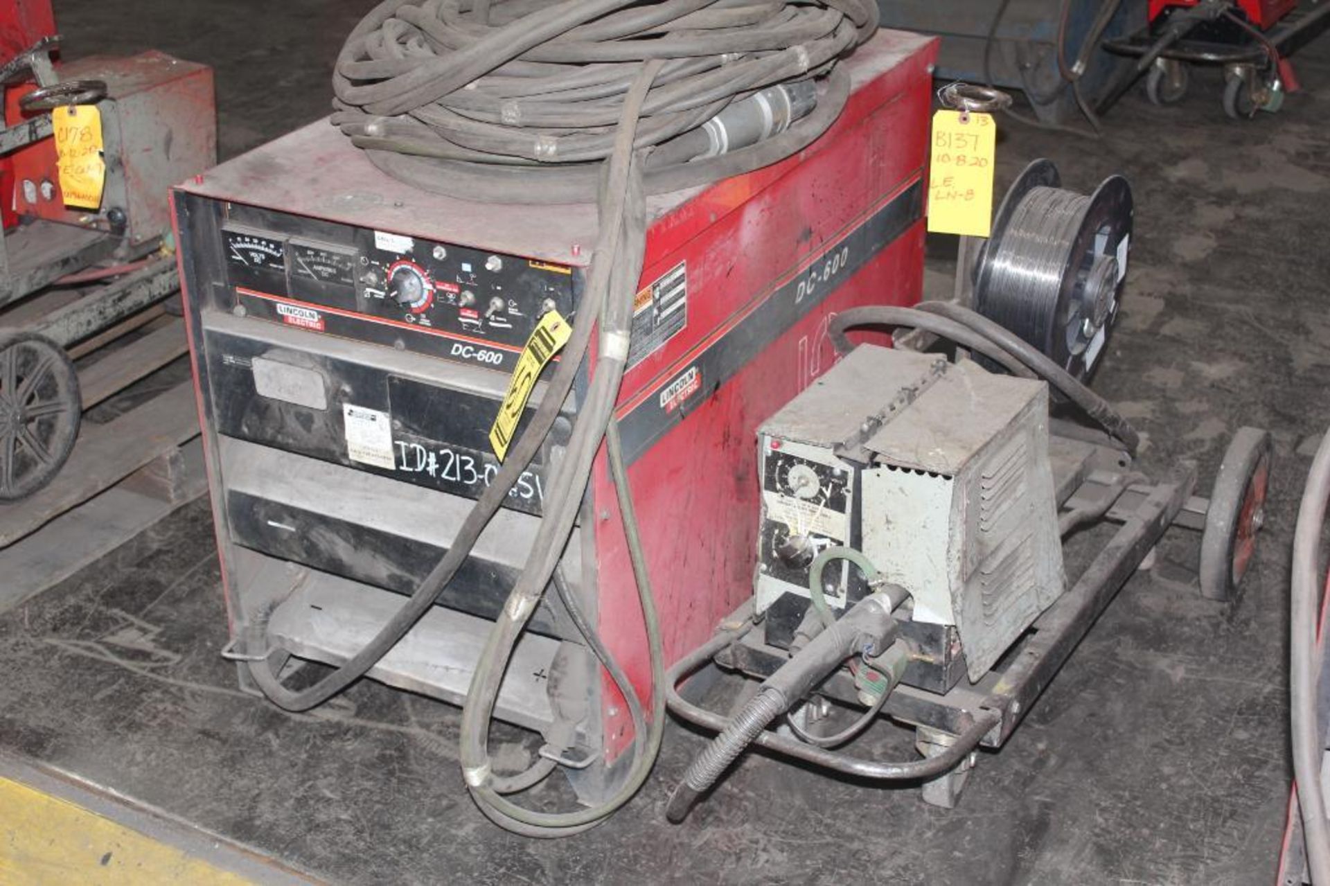 LINCOLN ELECTRIC IDEALARC DC-600 WELDER SN.U1090204071 230-460V WITH LN-8 WIRE FEED 115V