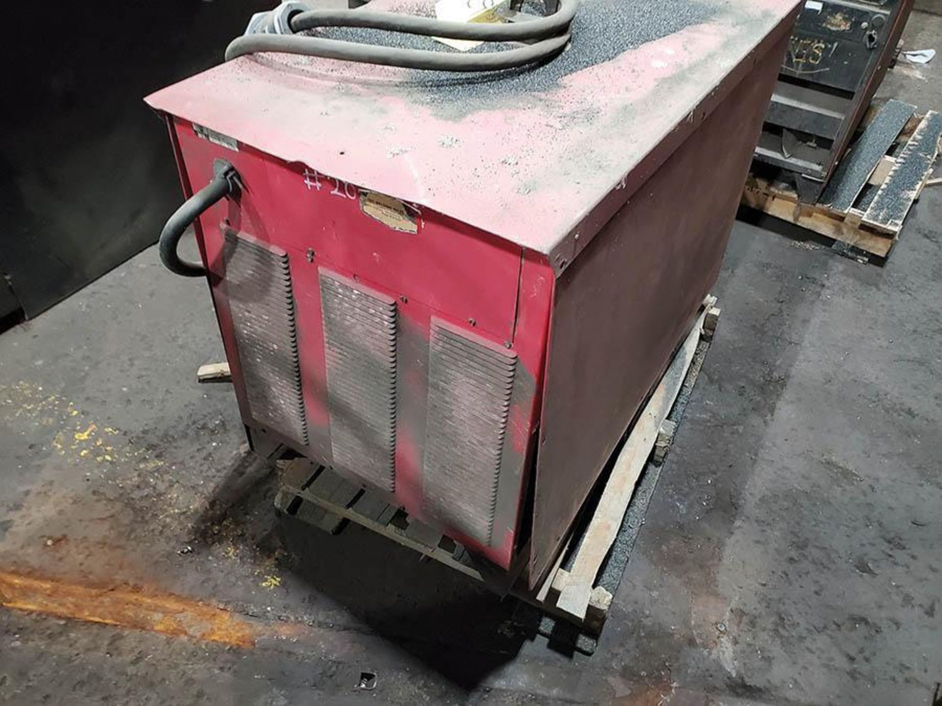 LINCOLN IDEALARC 600 WELDING POWER SUPPLY - Image 2 of 4