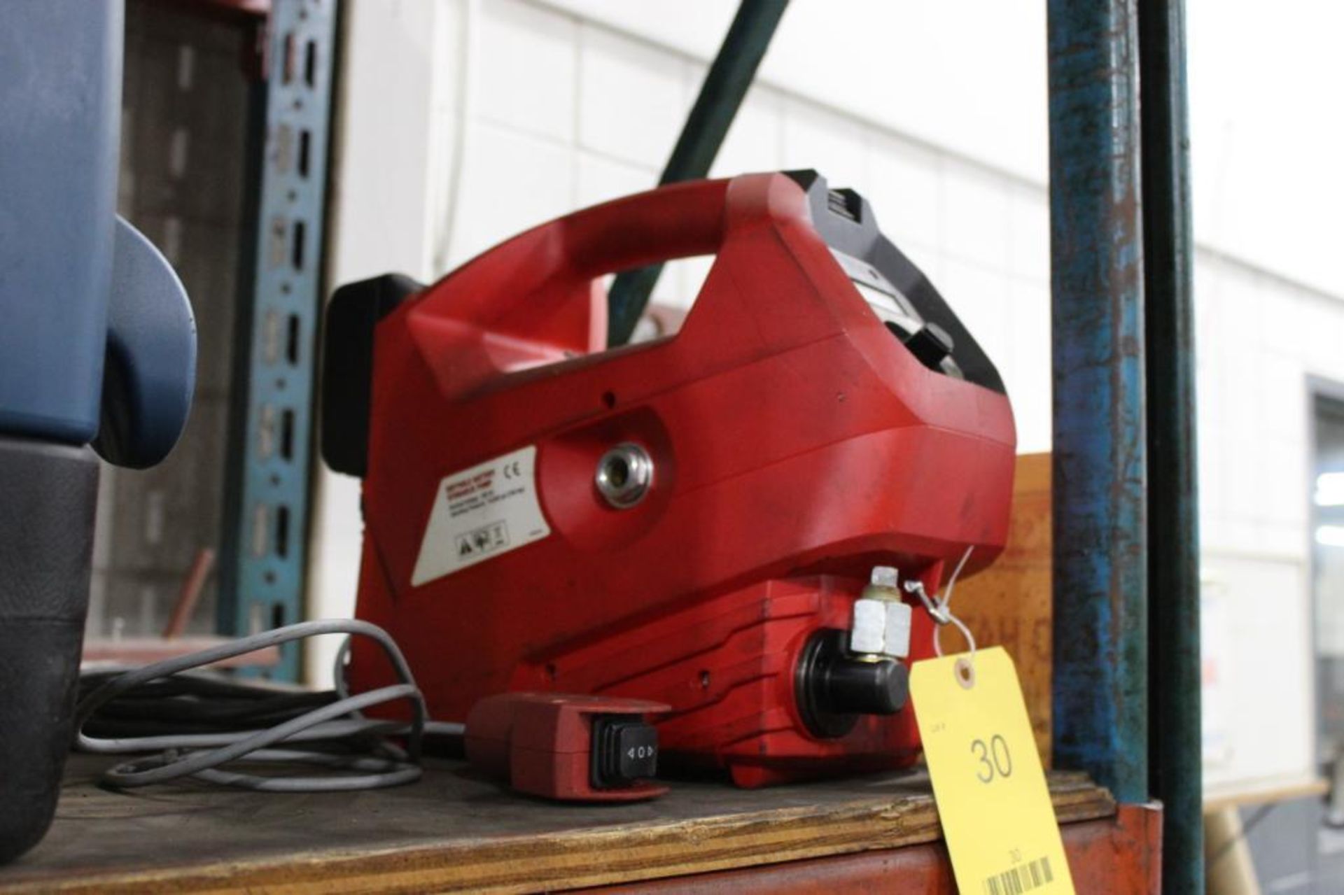 MODEL EHP700LV BATTERY HYDRAULIC PUMP - Image 2 of 2