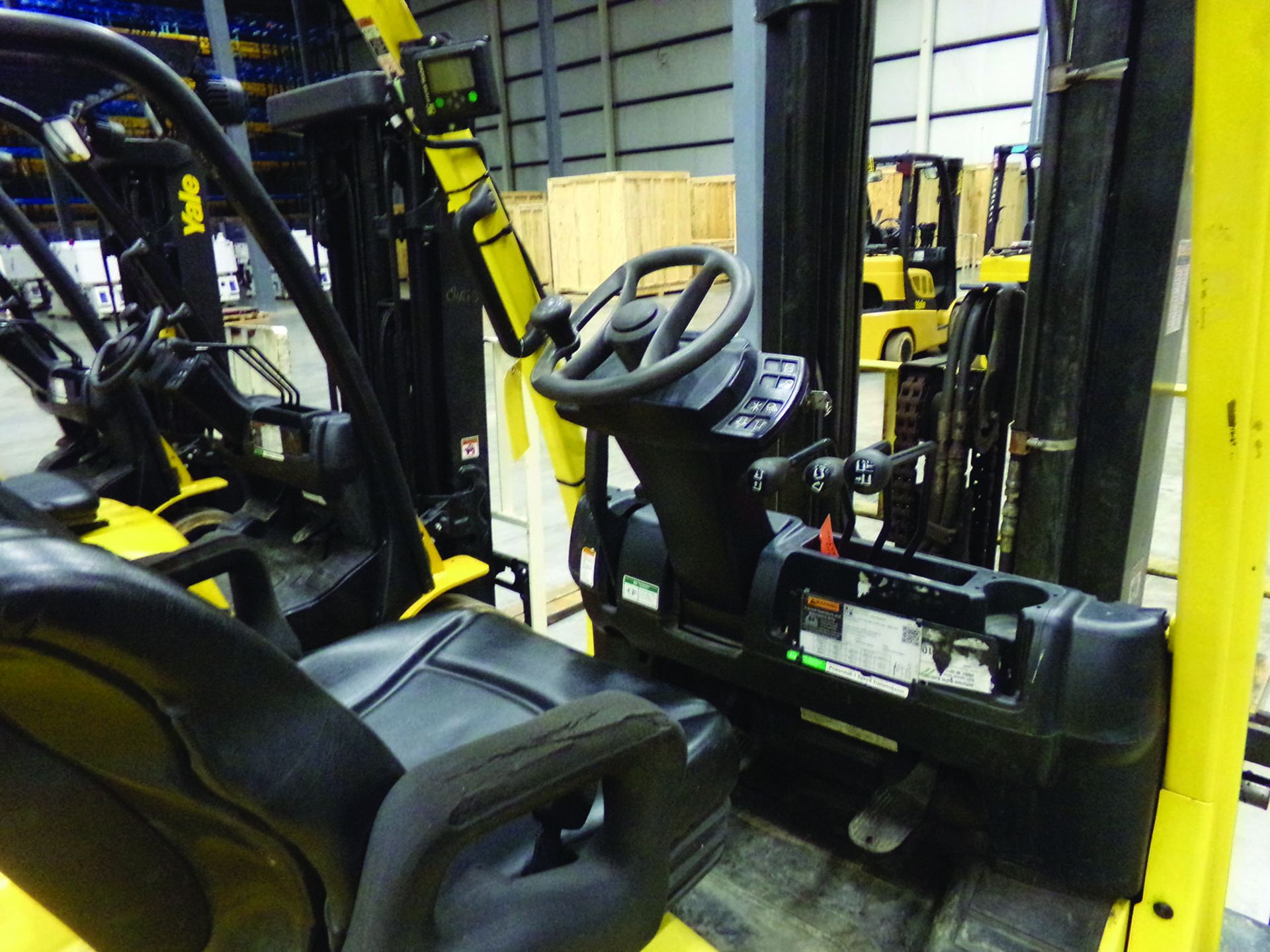 2016 HYSTER 12,000 LB. FORKLIFT, MODEL S120FT, S/N J004VD2063N, 14,179 HOURS, 6' FORKS, 2-STAGE MAST - Image 5 of 5