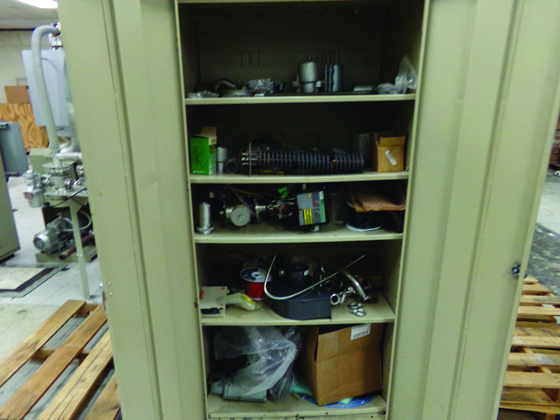 2-DOOR CABINET W/ CONTENT