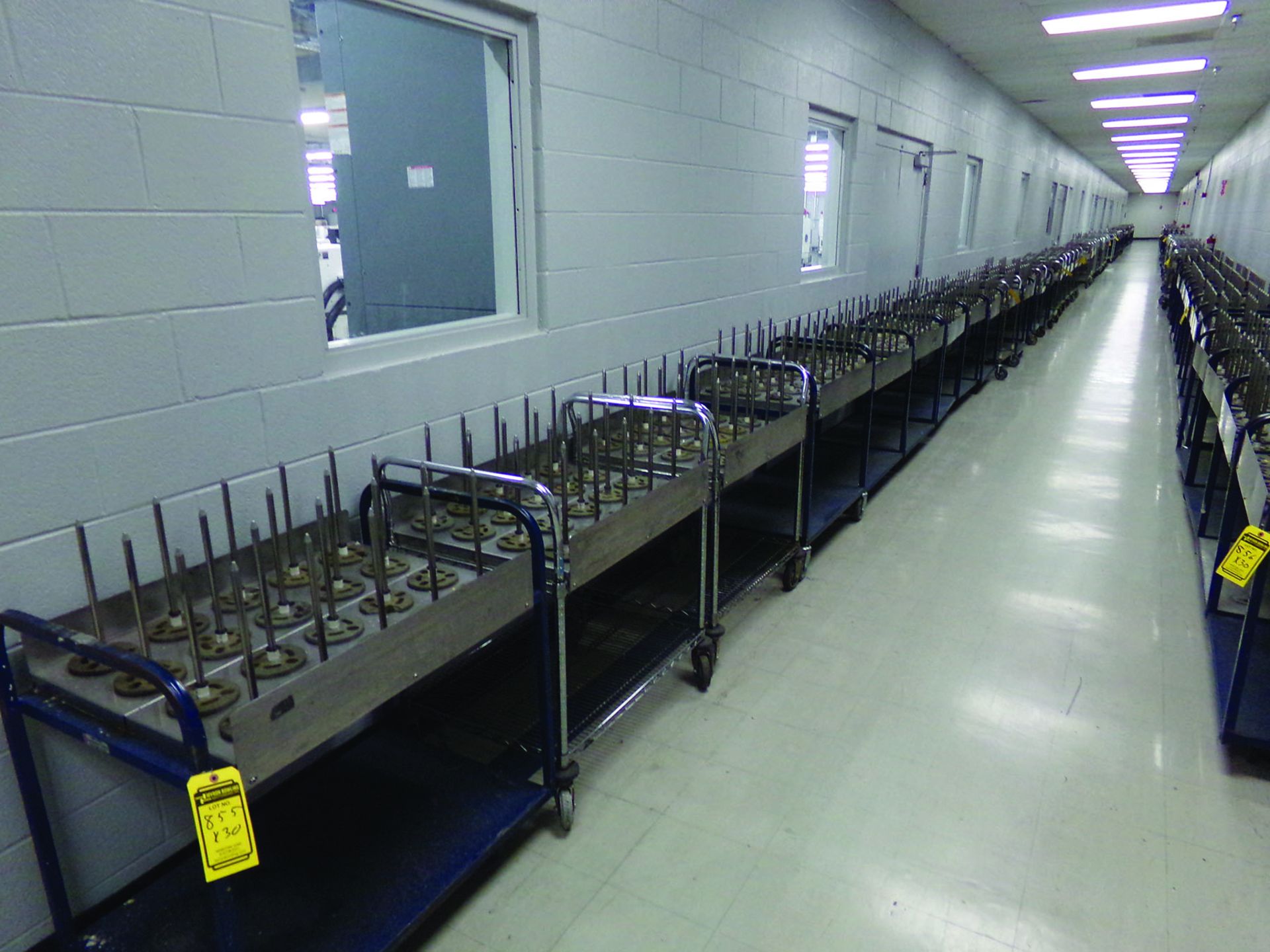 (30) ROLLING CARTS W/ SPINDLES - Image 4 of 4