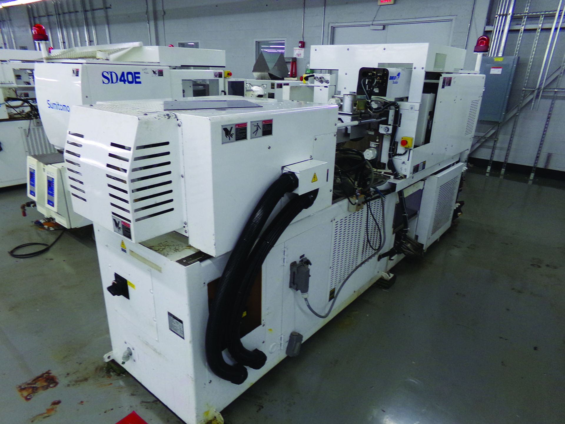 2004 SUMITOMO SD40E MOLDING MACHINE, 208 VOLT, 3-PHASE, MOWN 0923 - Image 2 of 2