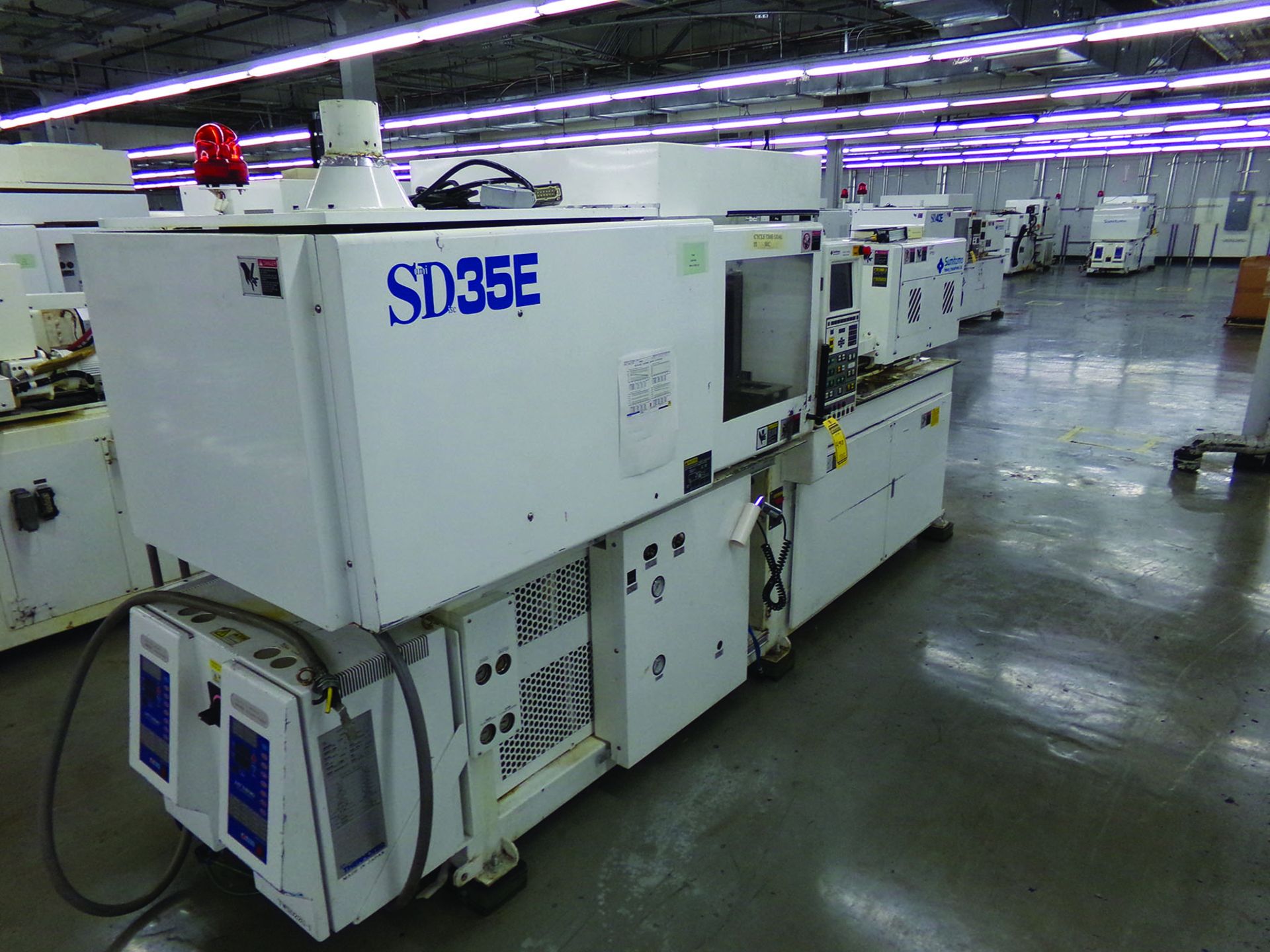 2003 SUMITOMO SD35E MOLDING MACHINE, 200 V., 3-PHASE, MOWE 0818