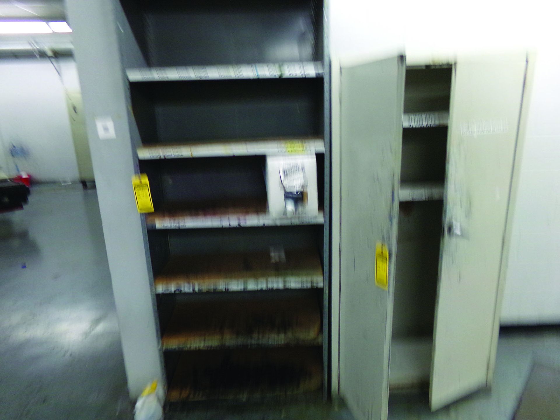 LOT OF (5) ROLLING CARTS, (4) TABLES, (8) SHELVES, AND 12-DOOR CABINET - Image 5 of 5